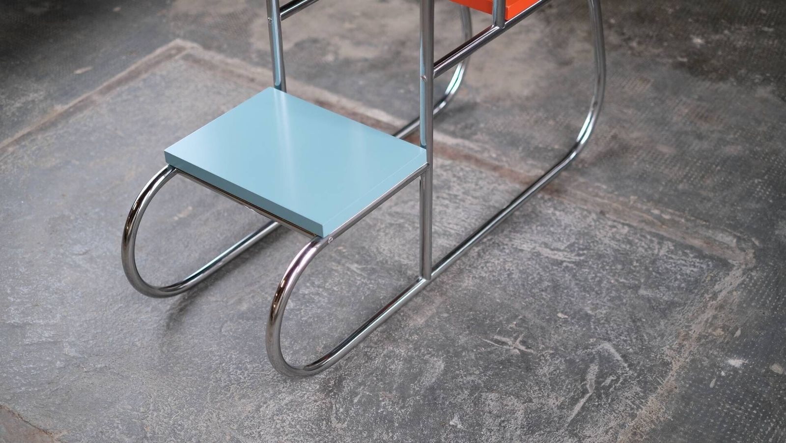 Large Bauhaus Plant Stand By Slezak, Model B6 photo 2531.0