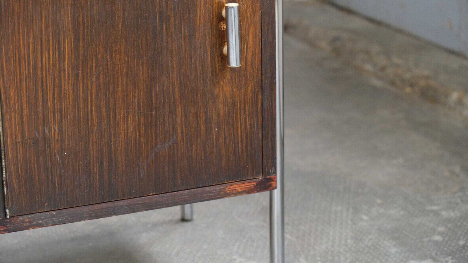 1 Of 2 Bauhaus Bedside Tables In Dark Brown photo Furniture