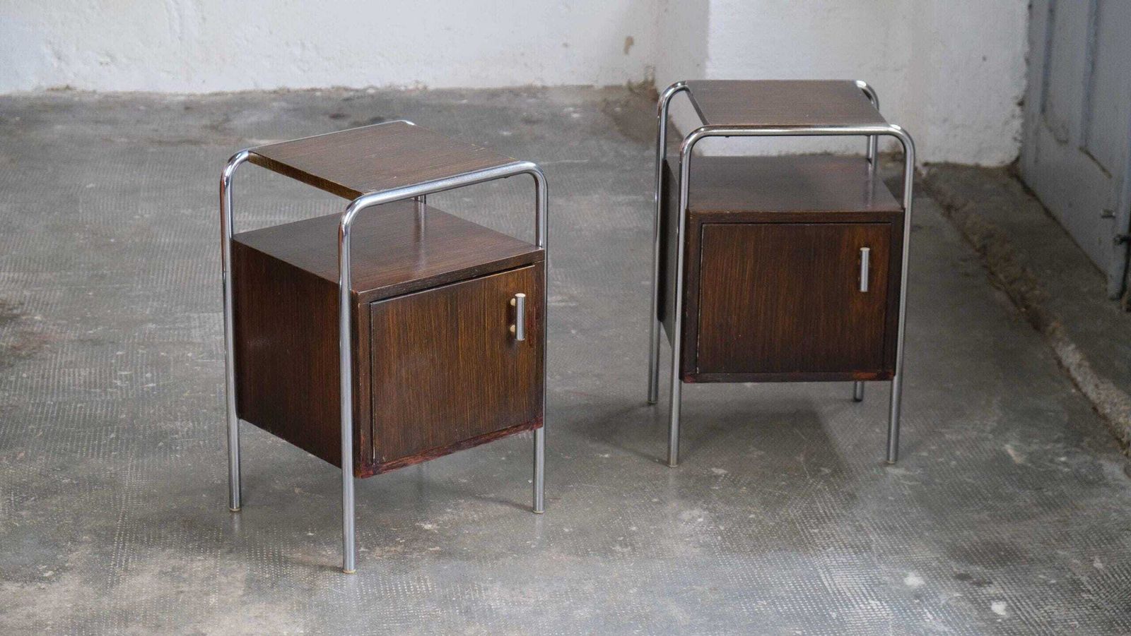 1 Of 2 Bauhaus Bedside Tables In Dark Brown photo vintage