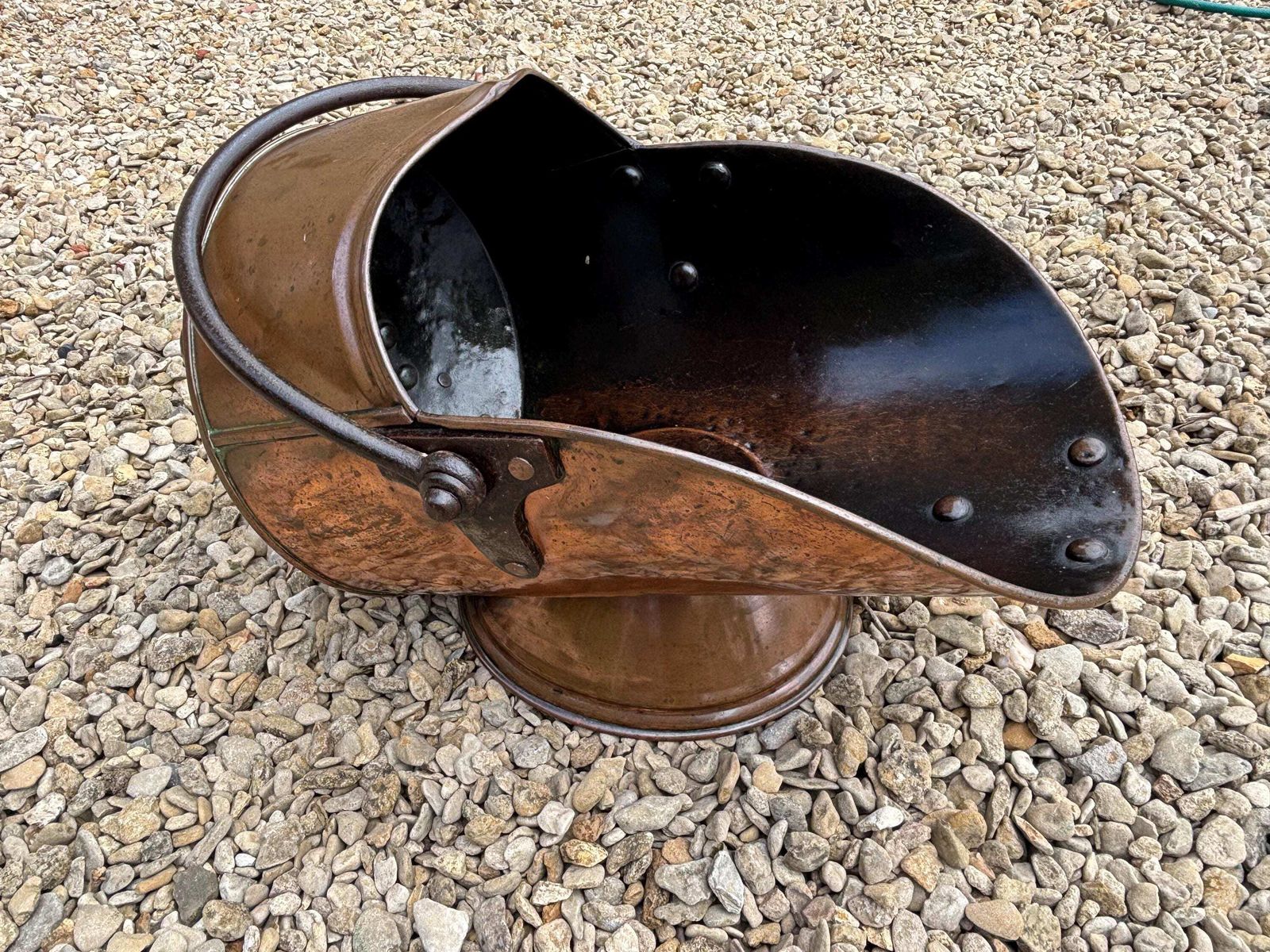 Victorian Copper Helmet Coal/ Log Scuttle By Bulpitt & Sons Birmingham 1900 .
