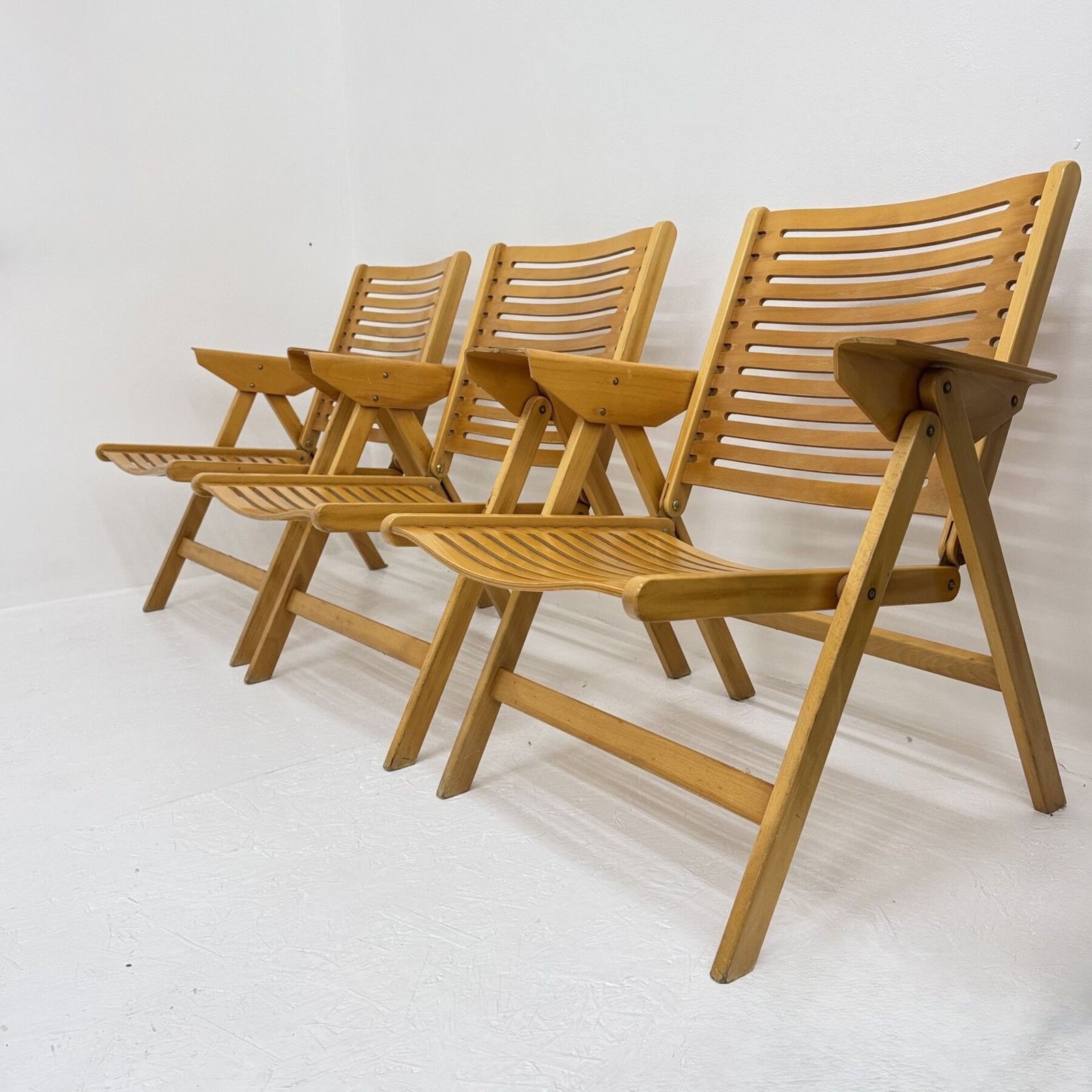 1 van 3 Niko Kralj Rex opklapbare stoelen – Mid-Century, ca. jaren 1950 photo furniture