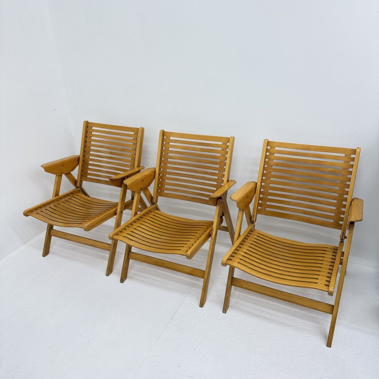 1 van 3 Niko Kralj Rex opklapbare stoelen – Mid-Century, ca. jaren 1950 photo 402.0