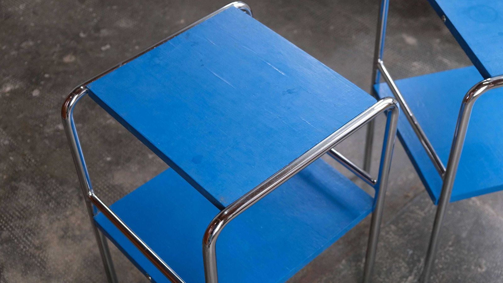 Set Of Two Bauhaus Bedside Tables By Mücke Melder In Blue photo vinterior
