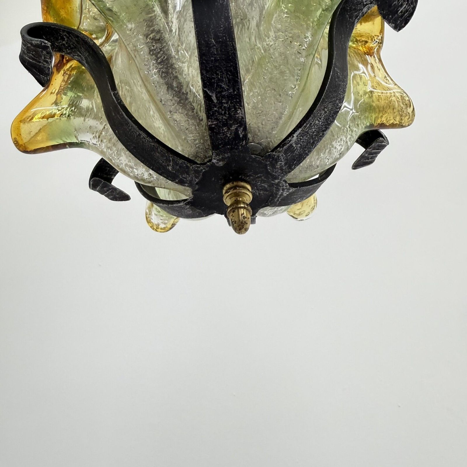 photo vinterior Brutalist Glass And Iron Hanging Lamp , 1970s Hanging Lamp 1970s/
