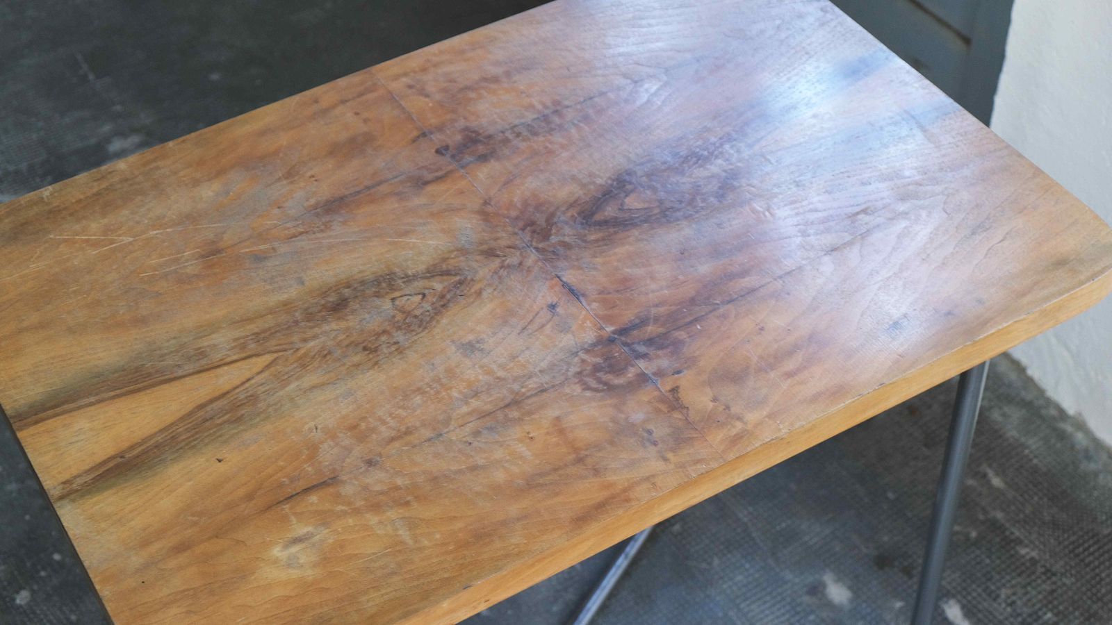 Bauhaus Side Table / Tubular Steel Conference Table With Loop Feet photo 592.0