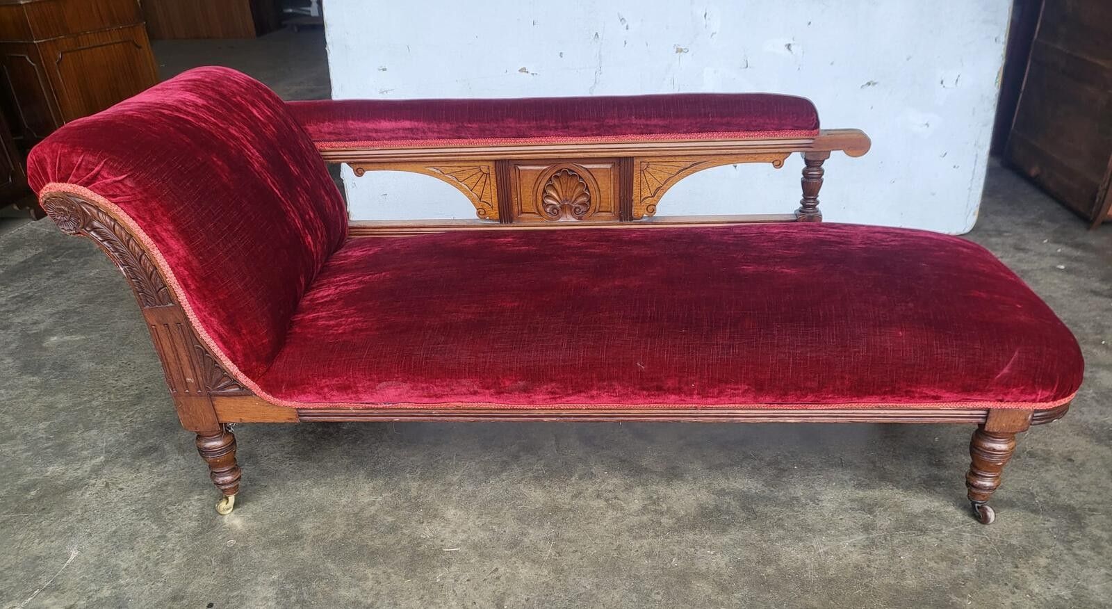 Antique Victorian Red Chaise Longue Sofa Turned Legs Castors