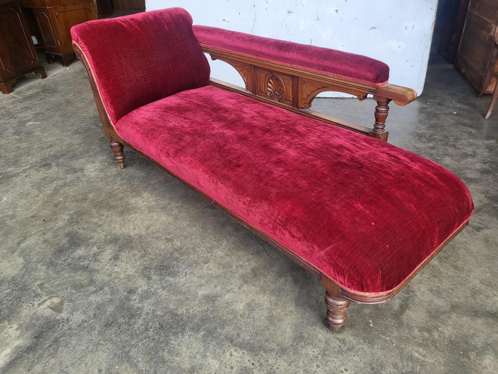 395.0 Antique Victorian Red Chaise Longue Sofa Turned Legs Castors photo
