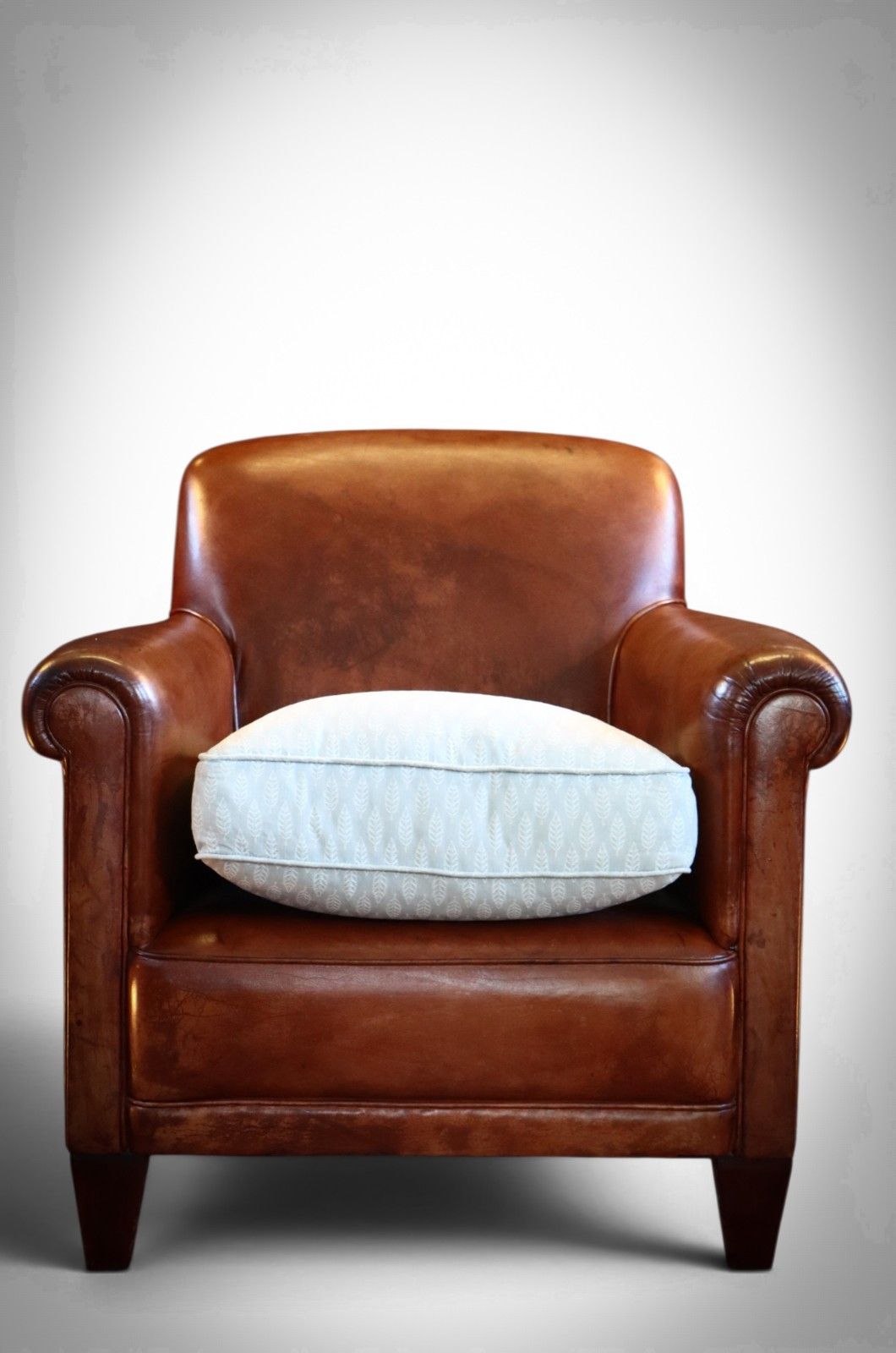 Laura Ashley Burlington Leather Library Club Fireside Leather Armchair Tan Del🚚 photo for sale