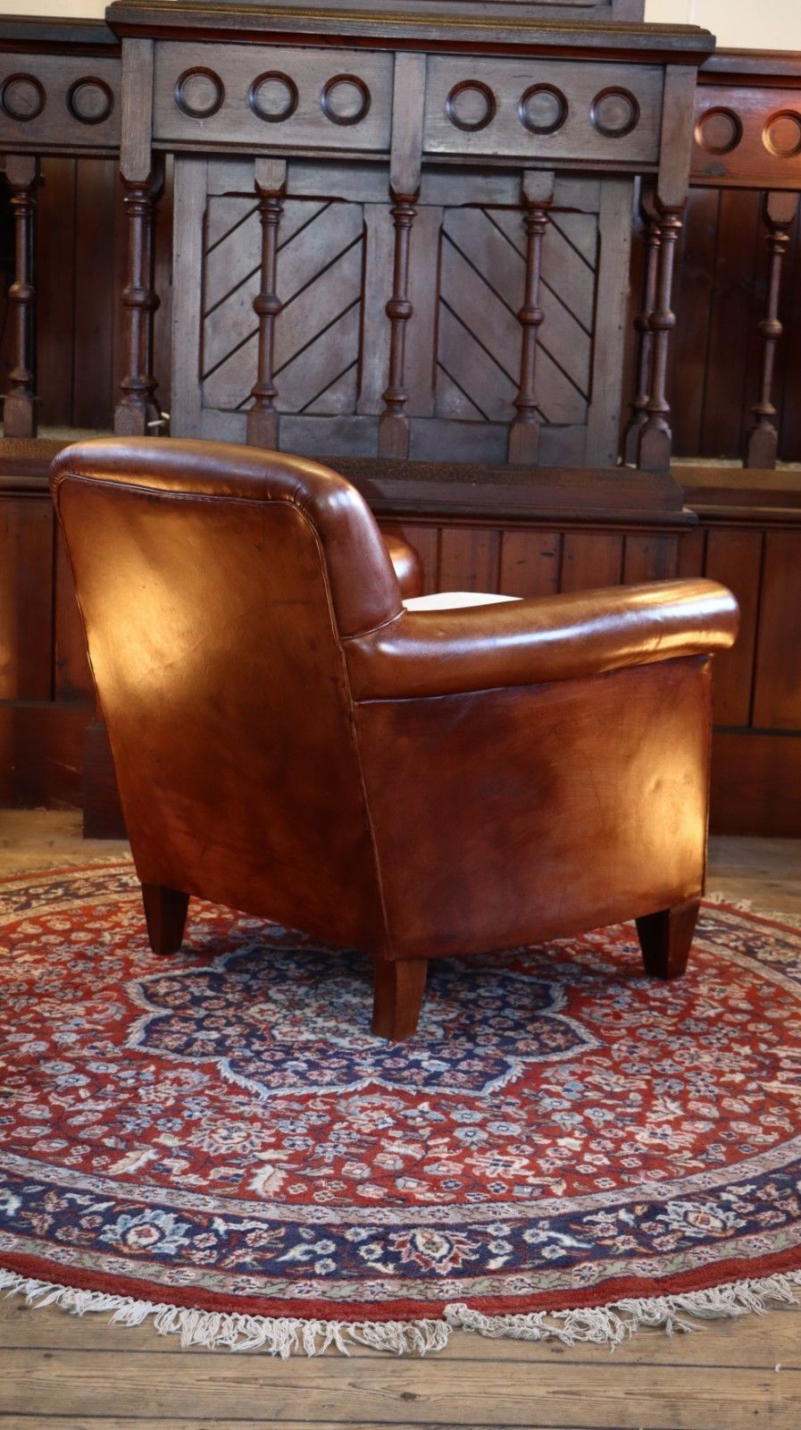 photo vintage Laura Ashley Burlington Leather Library Club Fireside Leather Armchair Tan Del🚚