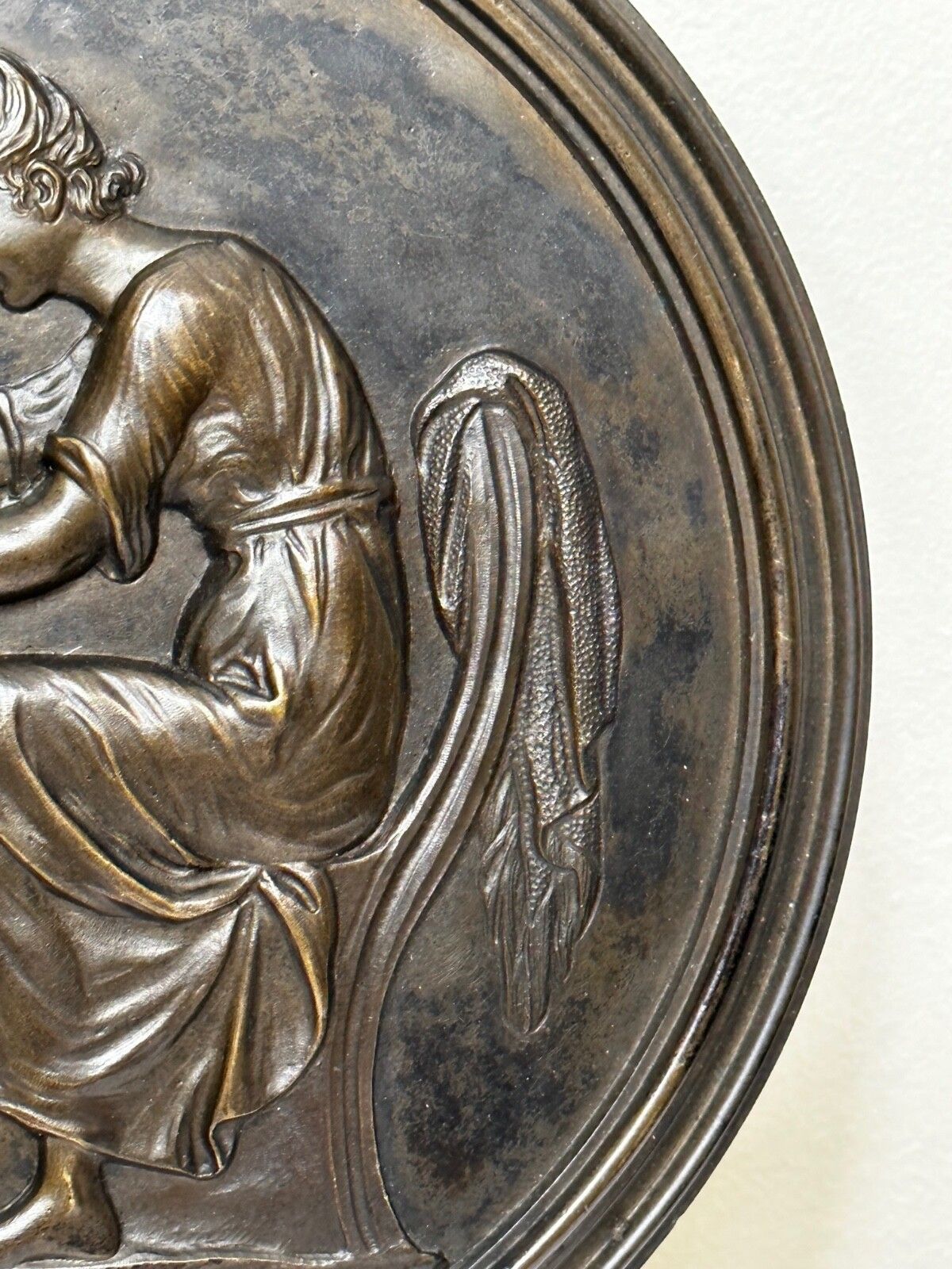19e-eeuwse Coalbrookdale bronzen ronde plaquette, moeder met kind photo Kunst