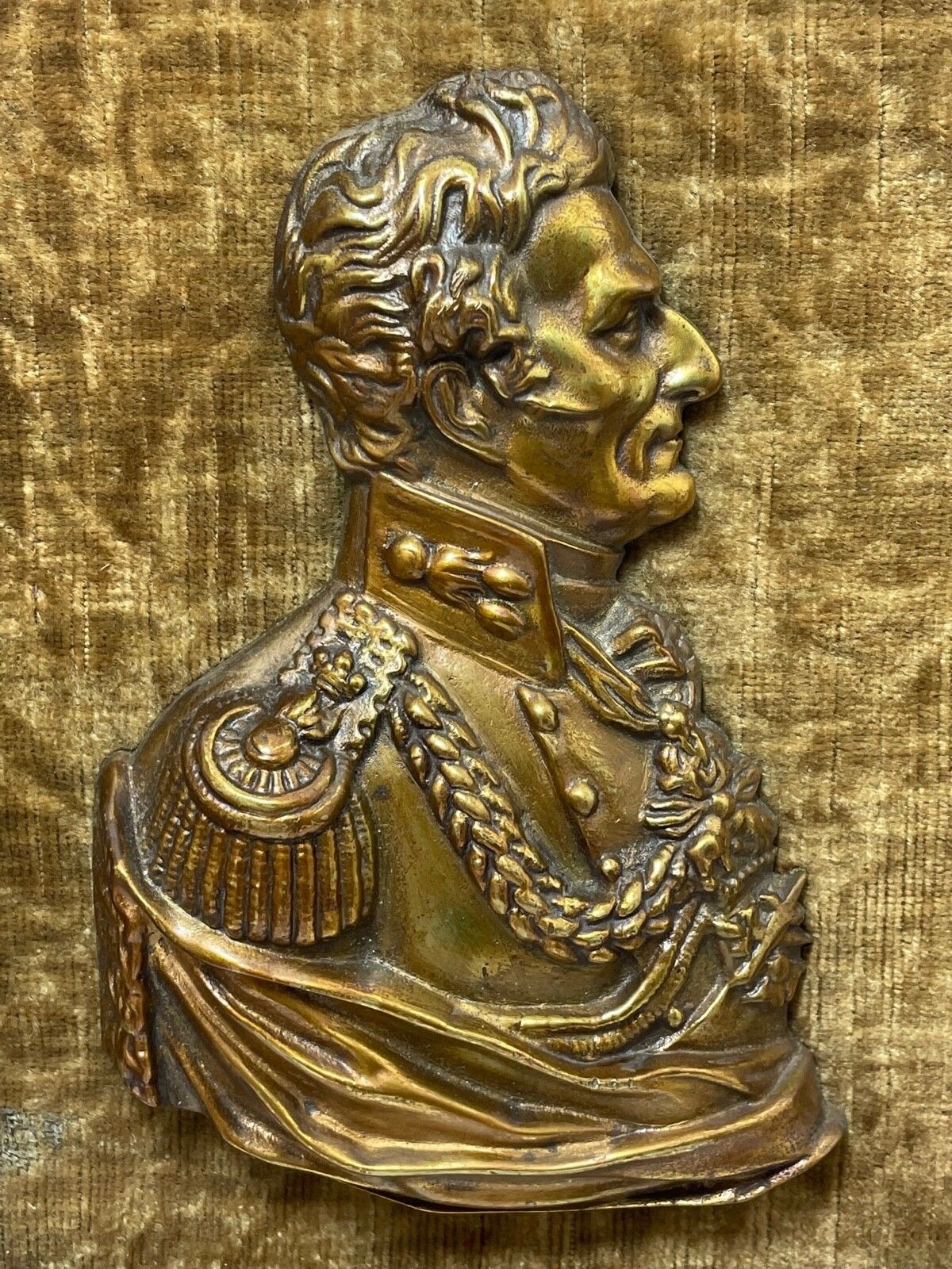 Early Victorian Gilded Ormolu Bronze Portrait Duke Wellington Wall Plaque Sculpture photo furniture