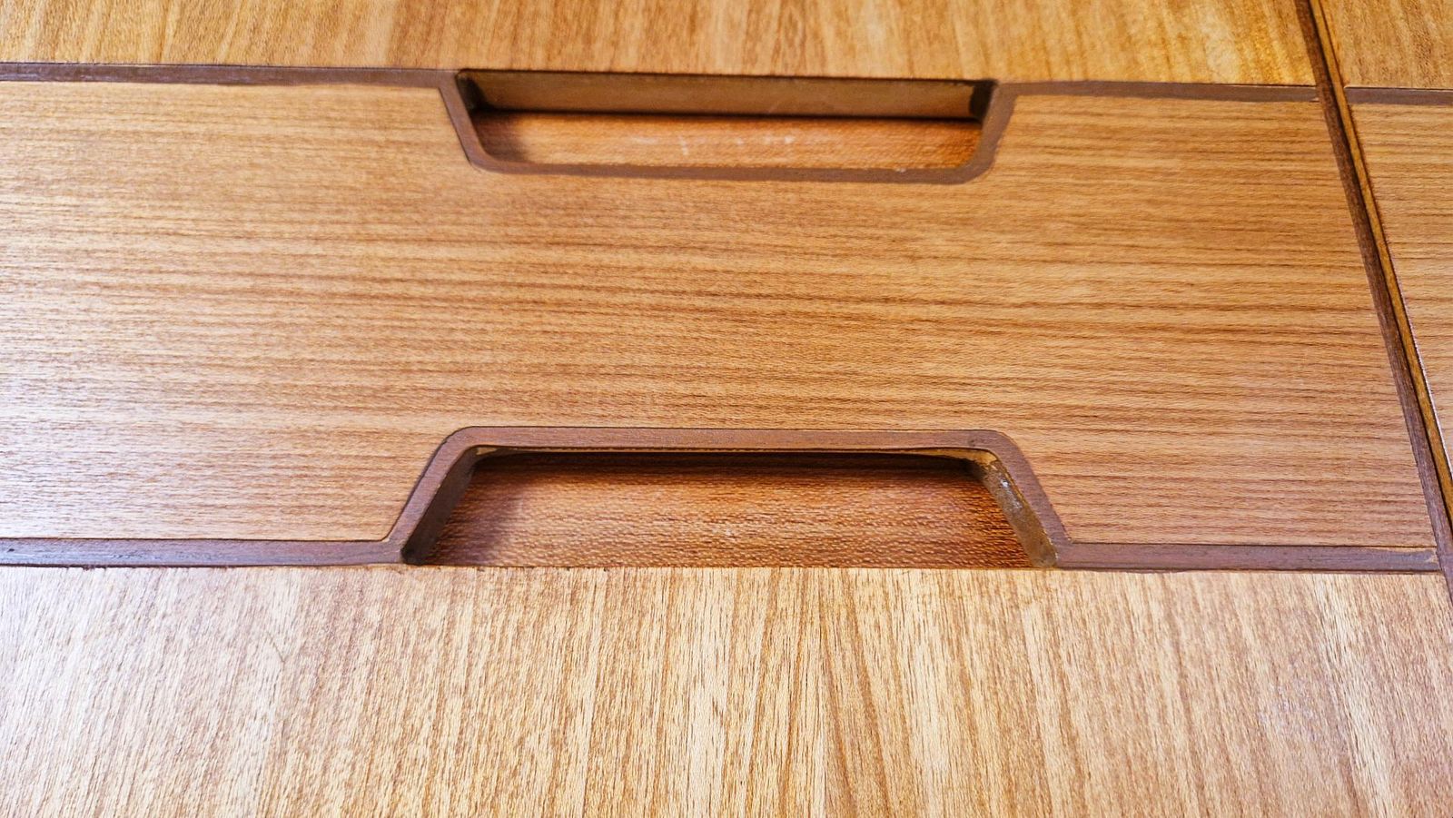 995.0 Gunther Hoffstead For Uniflex Q Range Vintage Mid Century Blonde Teak Double Wardrobe Pg187. photo