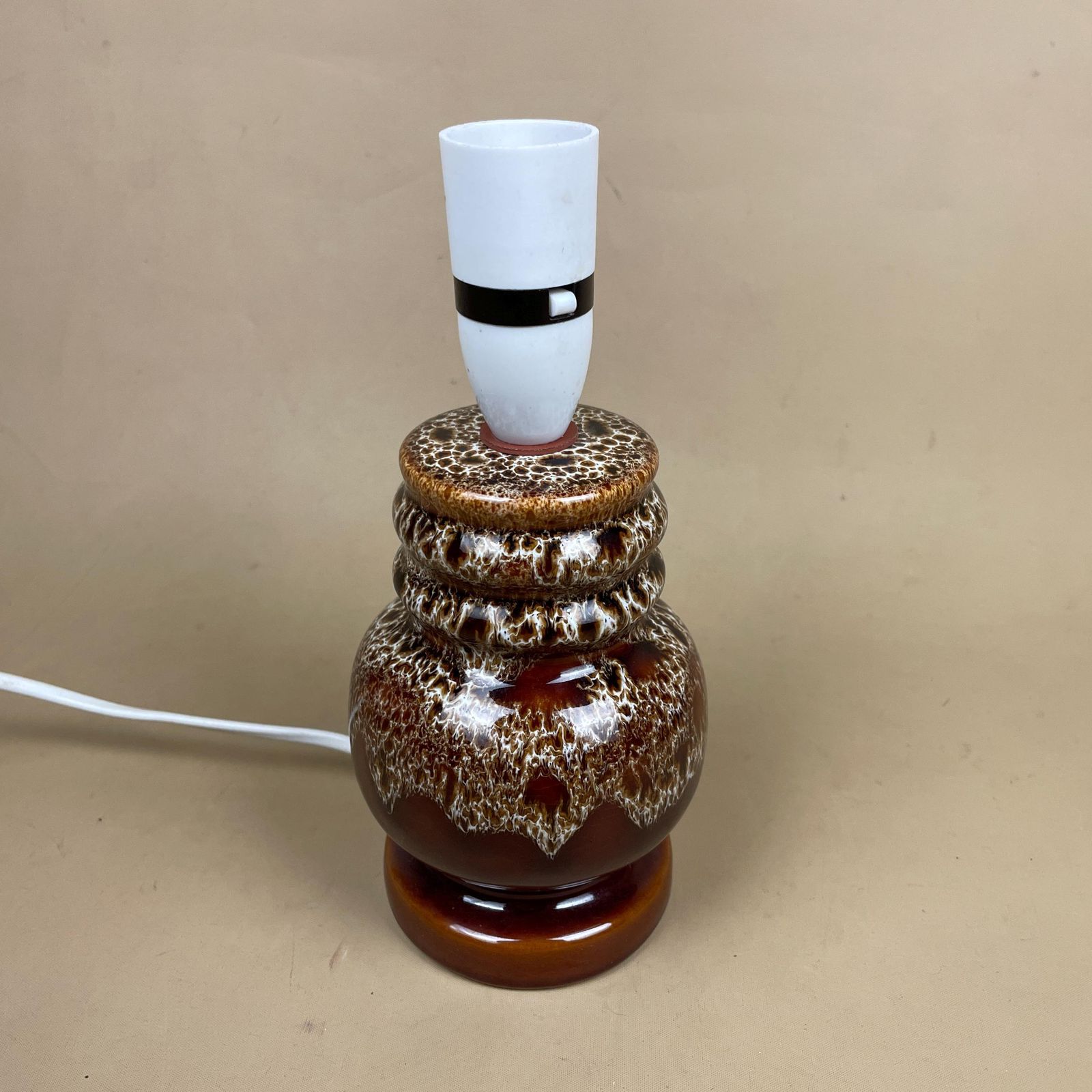 Vintage Ceramic Patterned Brown Studio Pottery Lamp Bedside Table Light Handle Vase Retro Cottage Natural Antique Pattern Handmade Marbled