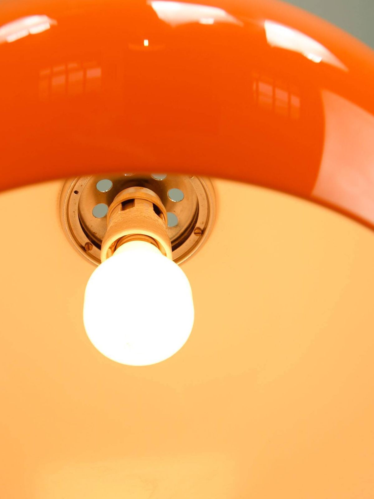 640.0 Space Age oranje Jolly hanglamp van Guzzini, ca. jaren 1960 photo