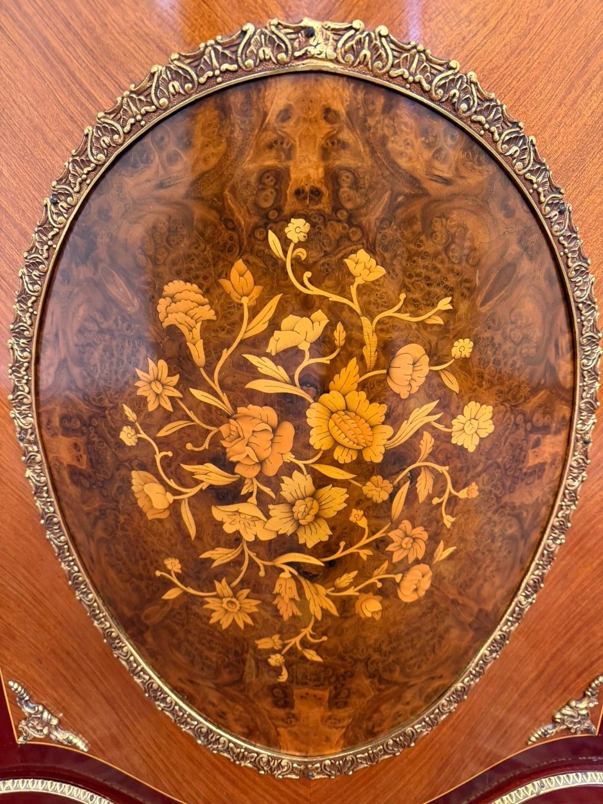 595.0 Quality French Marble Top Curved Side Cabinet photo