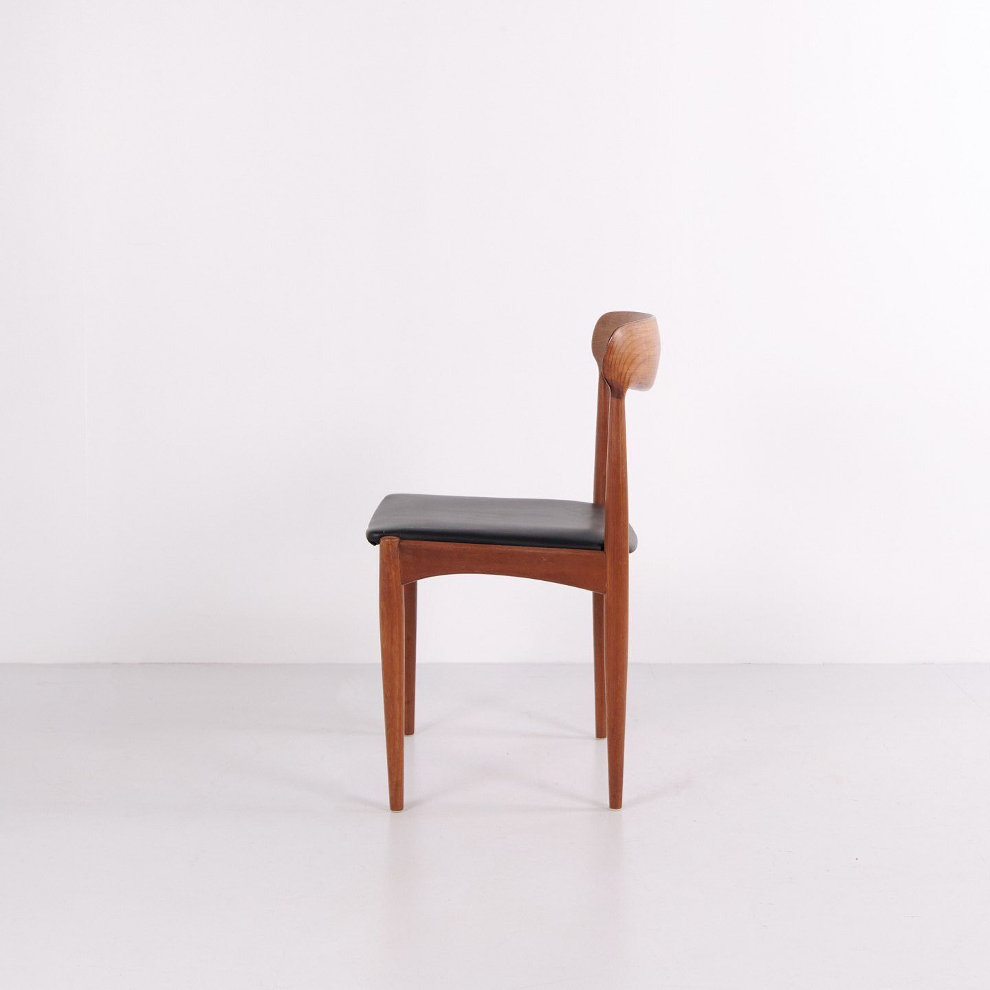 Set Of 6 Scandinavian Teak Dining Chairs By Uldum Møbelfabrik photo vintage