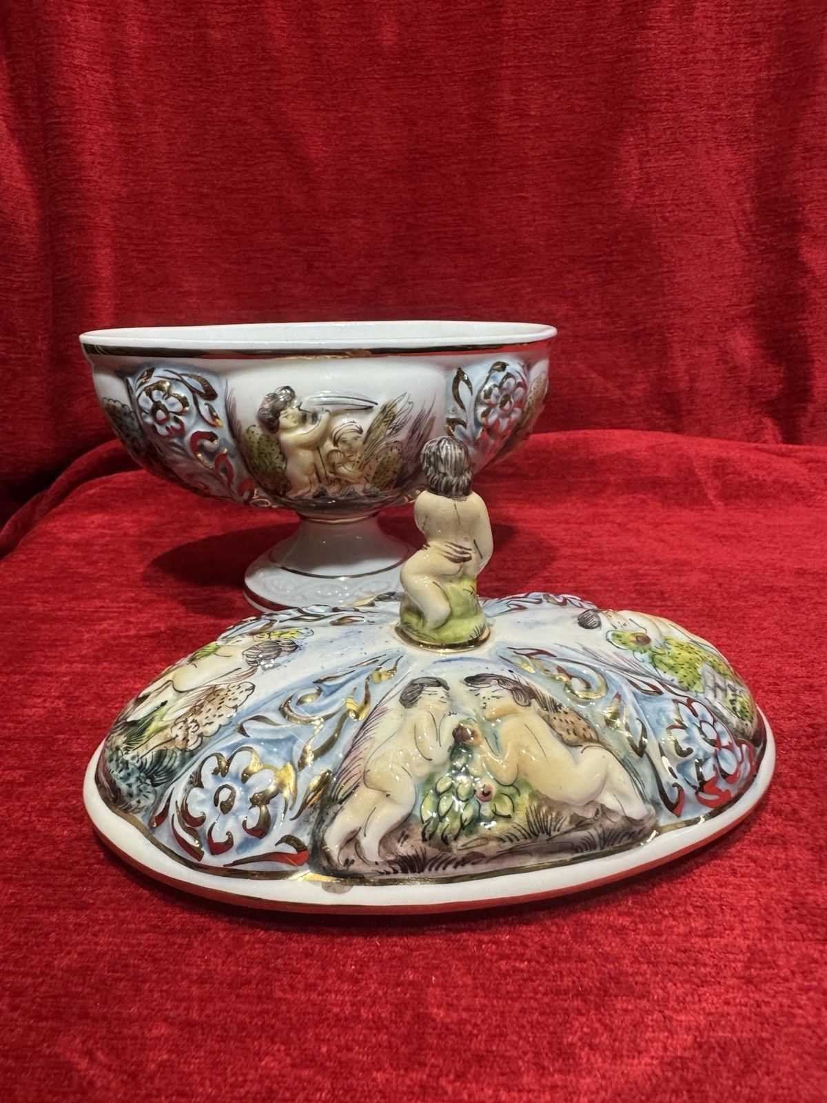 photo buy Capodimonte Porcelain Ornemental Putti/ Floral Sprays Lidded Jardiniere Vase
