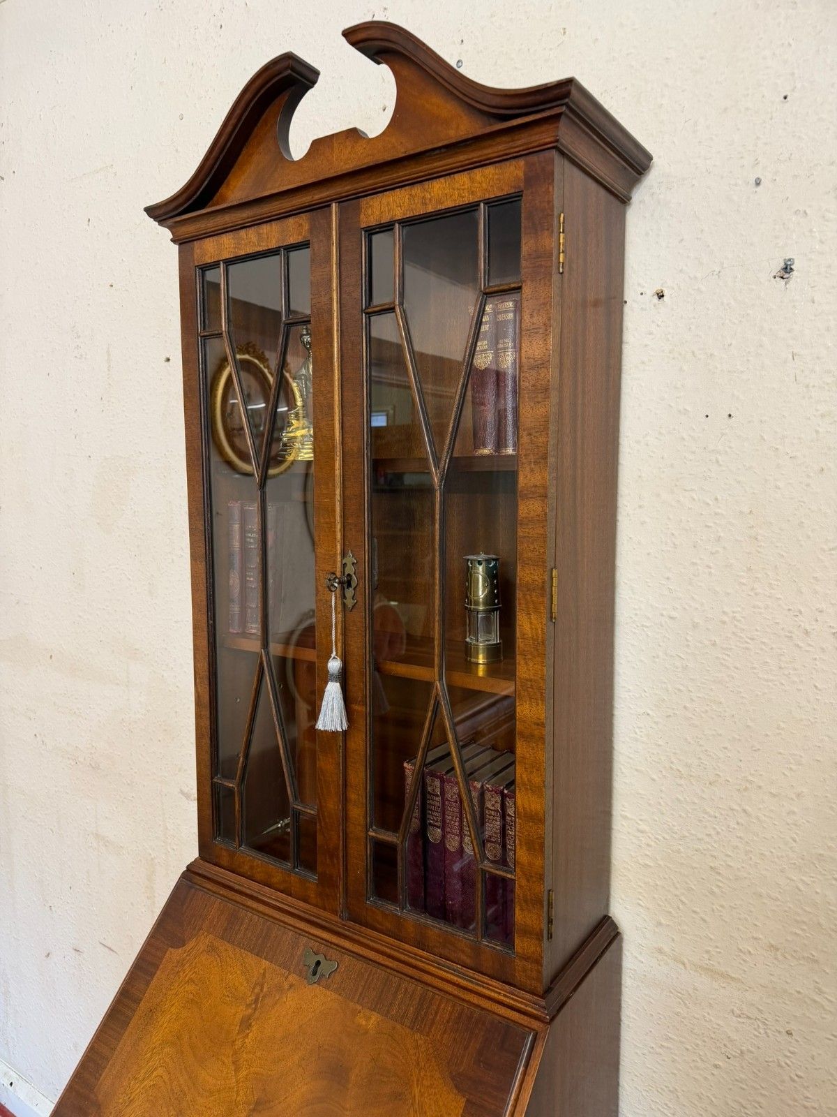 Quality Mahogany Bevan Funnell Neat Size Bureau Bookcase photo 475.0