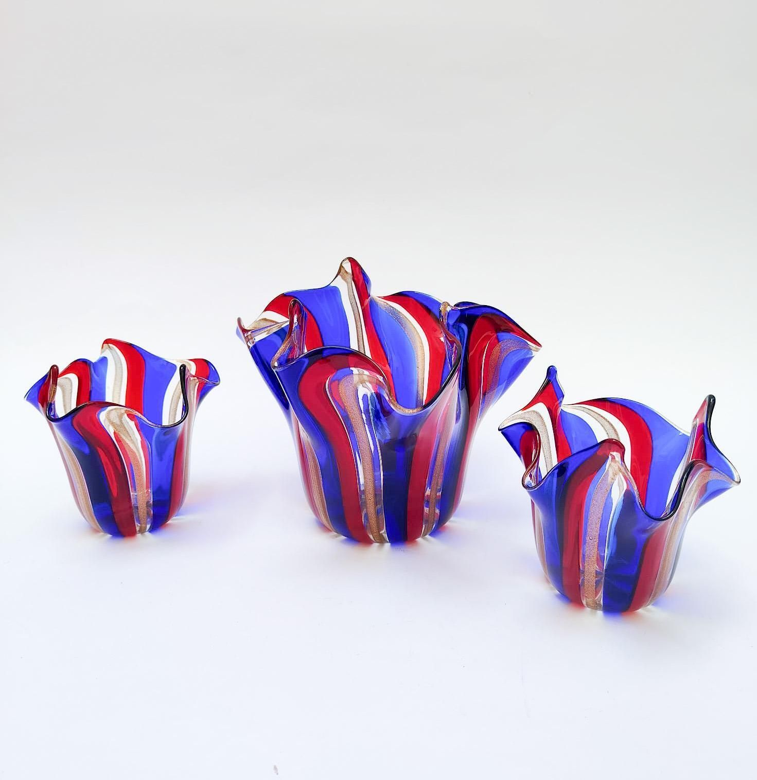 Set Of 3 Murano Glass Vases With A Handkerchief Shape, Red And Blue Canes, Gold Leaf, Vintage Design photo Home Decor