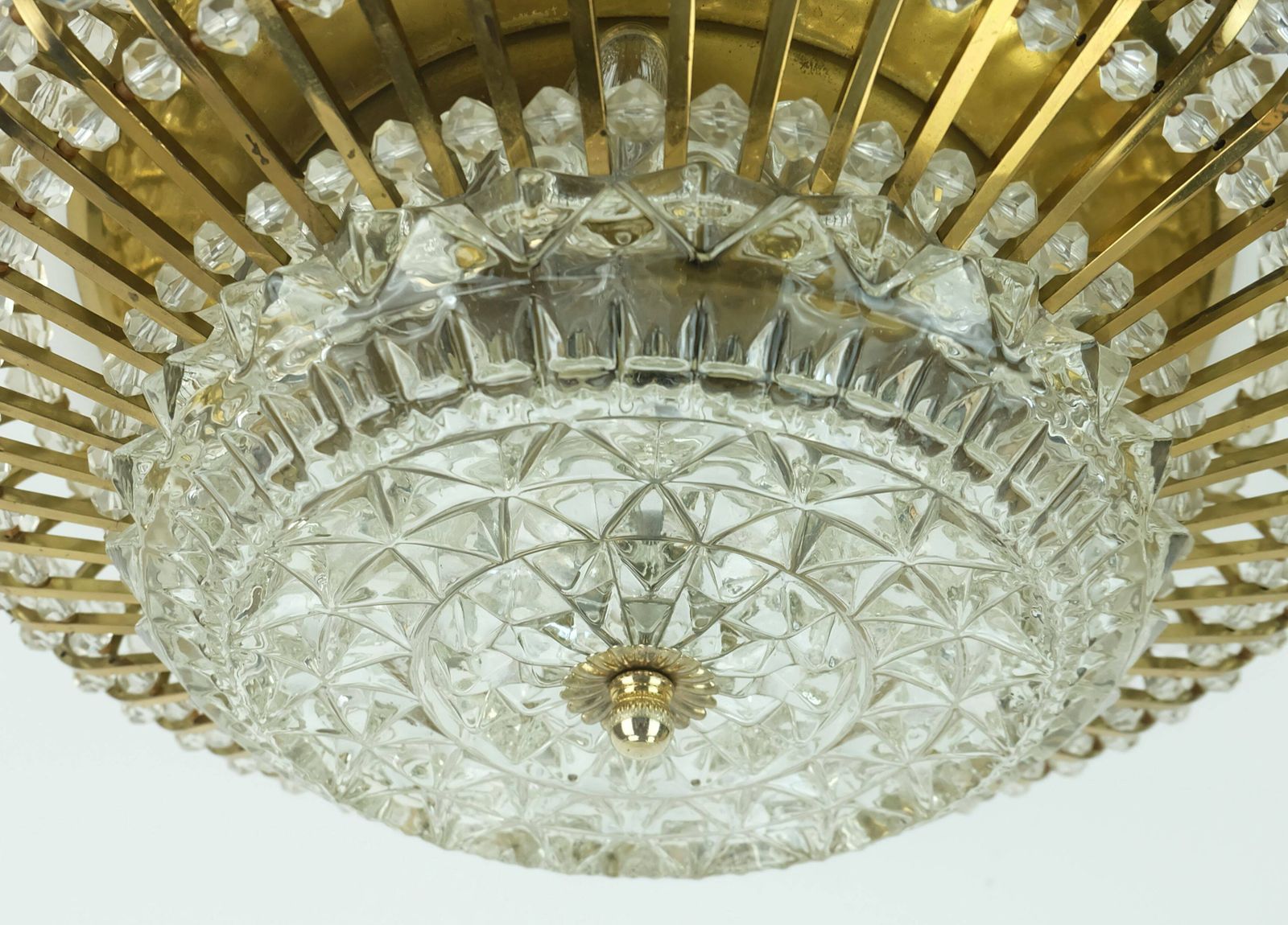 Glamoureuze plafondlamp uit de jaren 1960, messing en glas photo vinterior