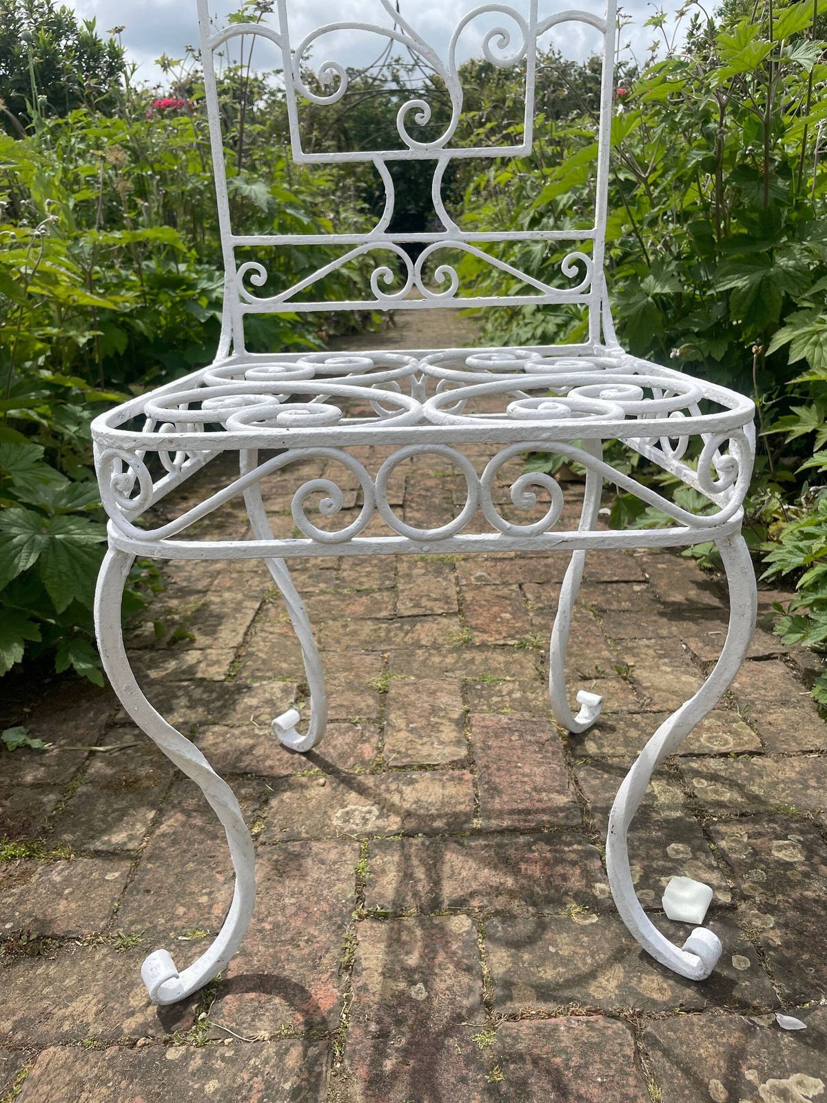 Six Vintage Hollywood Regency Wrought Iron Garden/Patio/Conservatory Chairs photo vintage