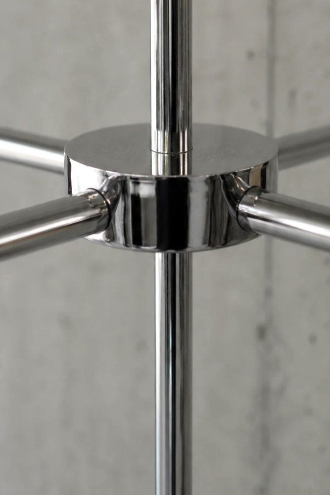 Mid-Century Italiaans Modern Space Age Chromen Vloerlamp, jaren 1960 photo vintage