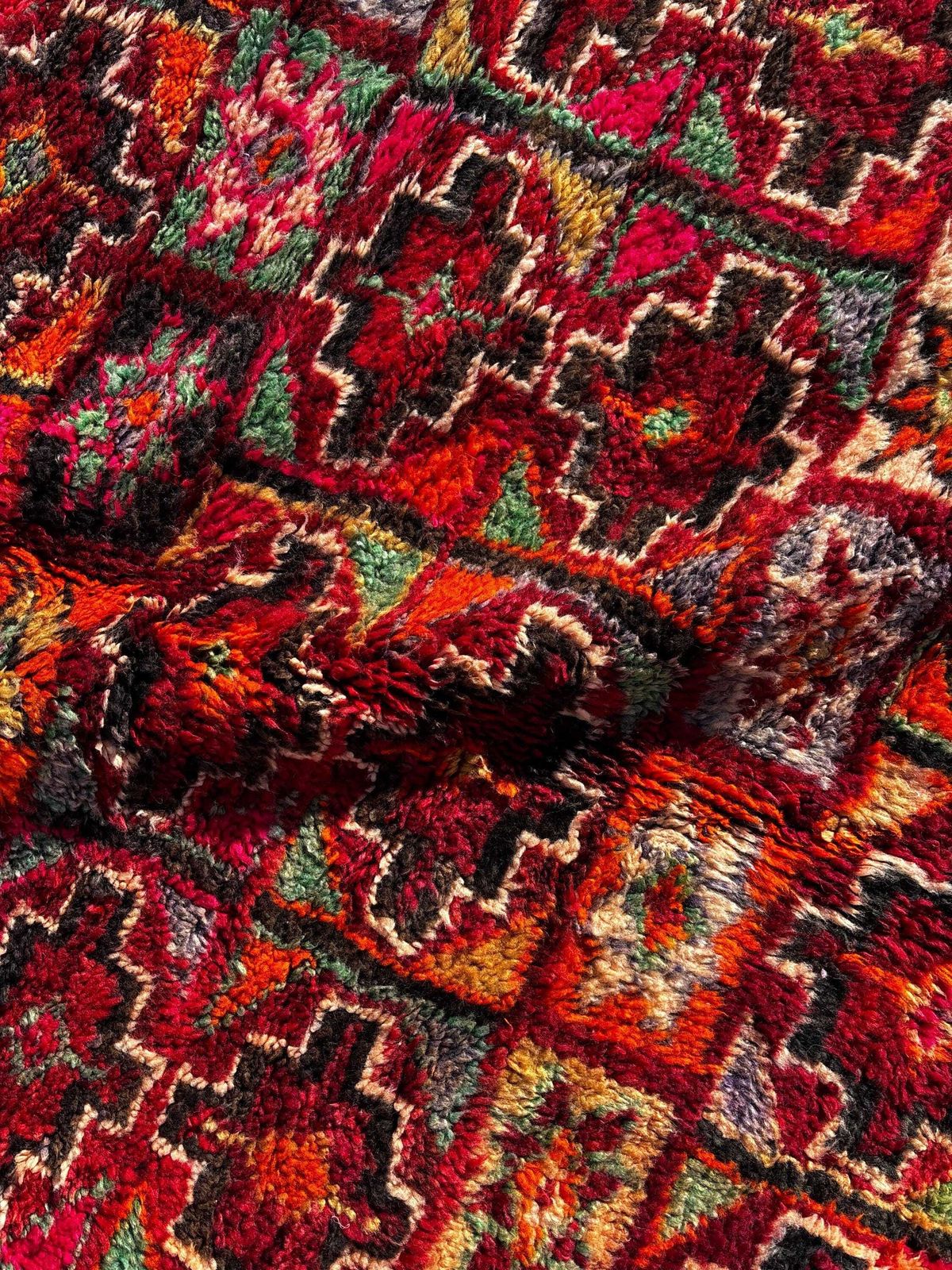 photo for sale Tapis marocain Boujad vintage - Grand tapis berbère en laine tissé à la main, 190 x 340 cm, région du Haouz, années 1970