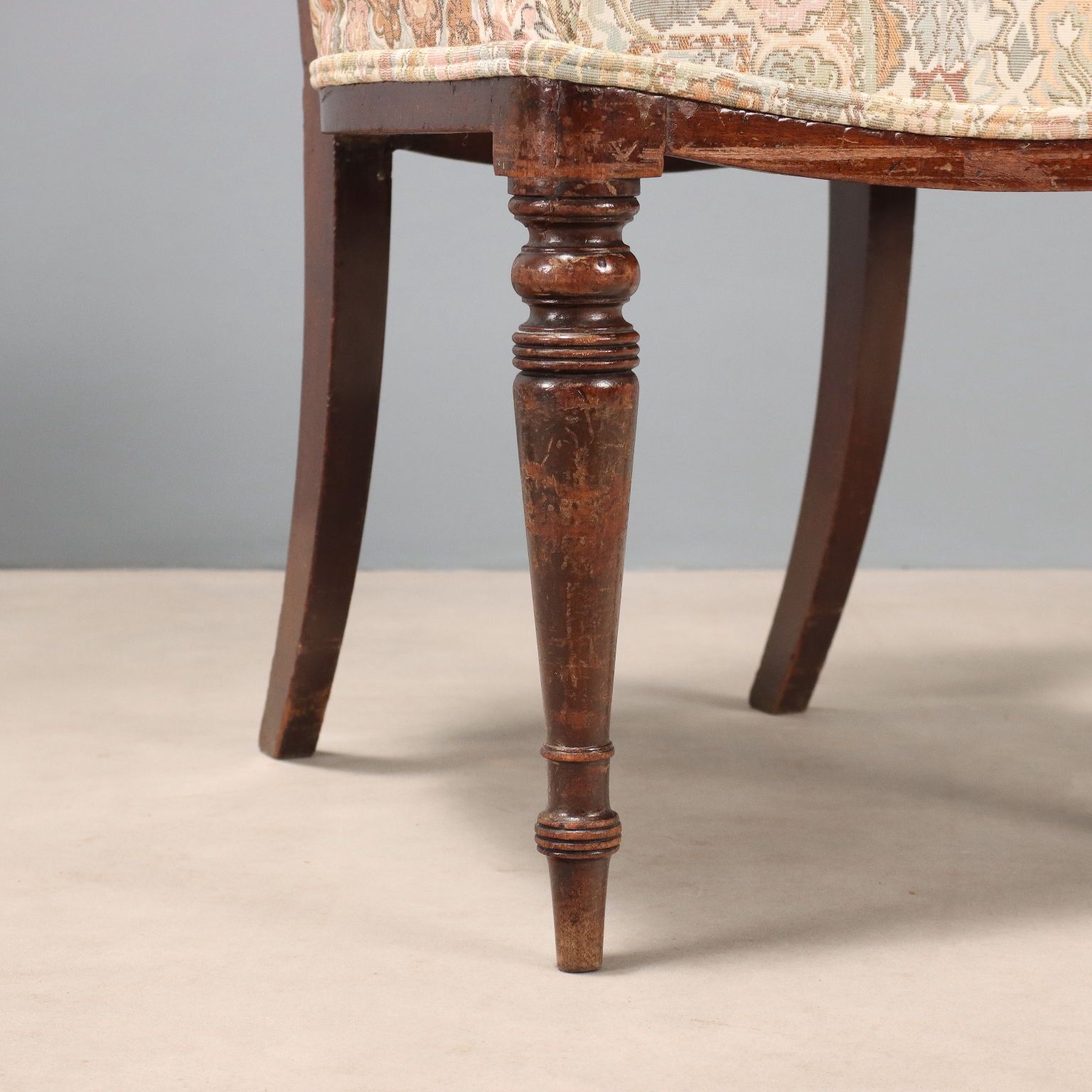 Chaises d'époque en acajou, assise rembourrée en tissu, Royaume-Uni, XIXe siècle photo buy