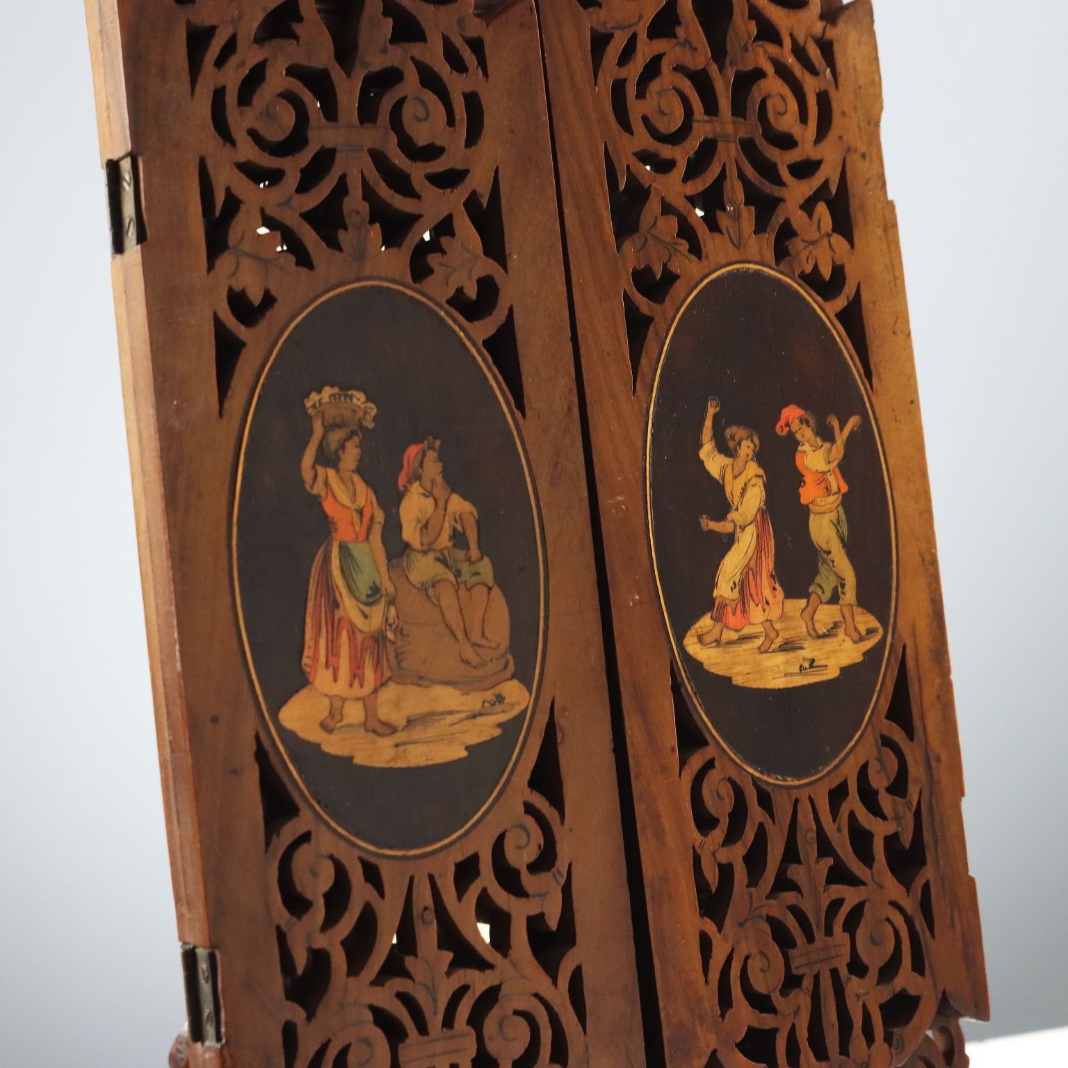 photo furniture Antique Mirror Engraved Wood Sorrento Italy XIX Century