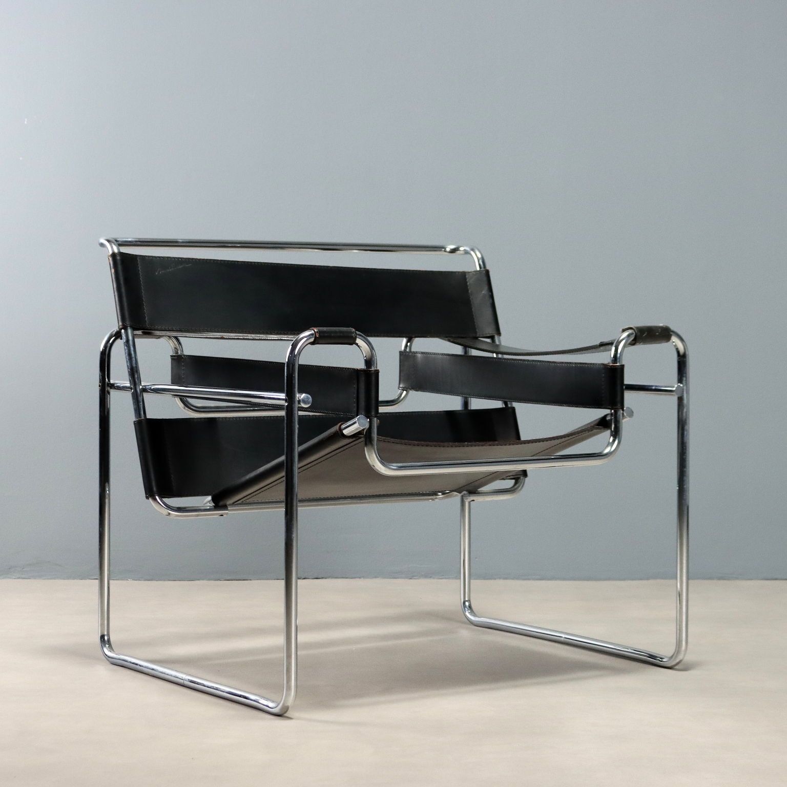 Gavina Wassily Armchair Vintage Design Marcel Breuer Italy 1970s