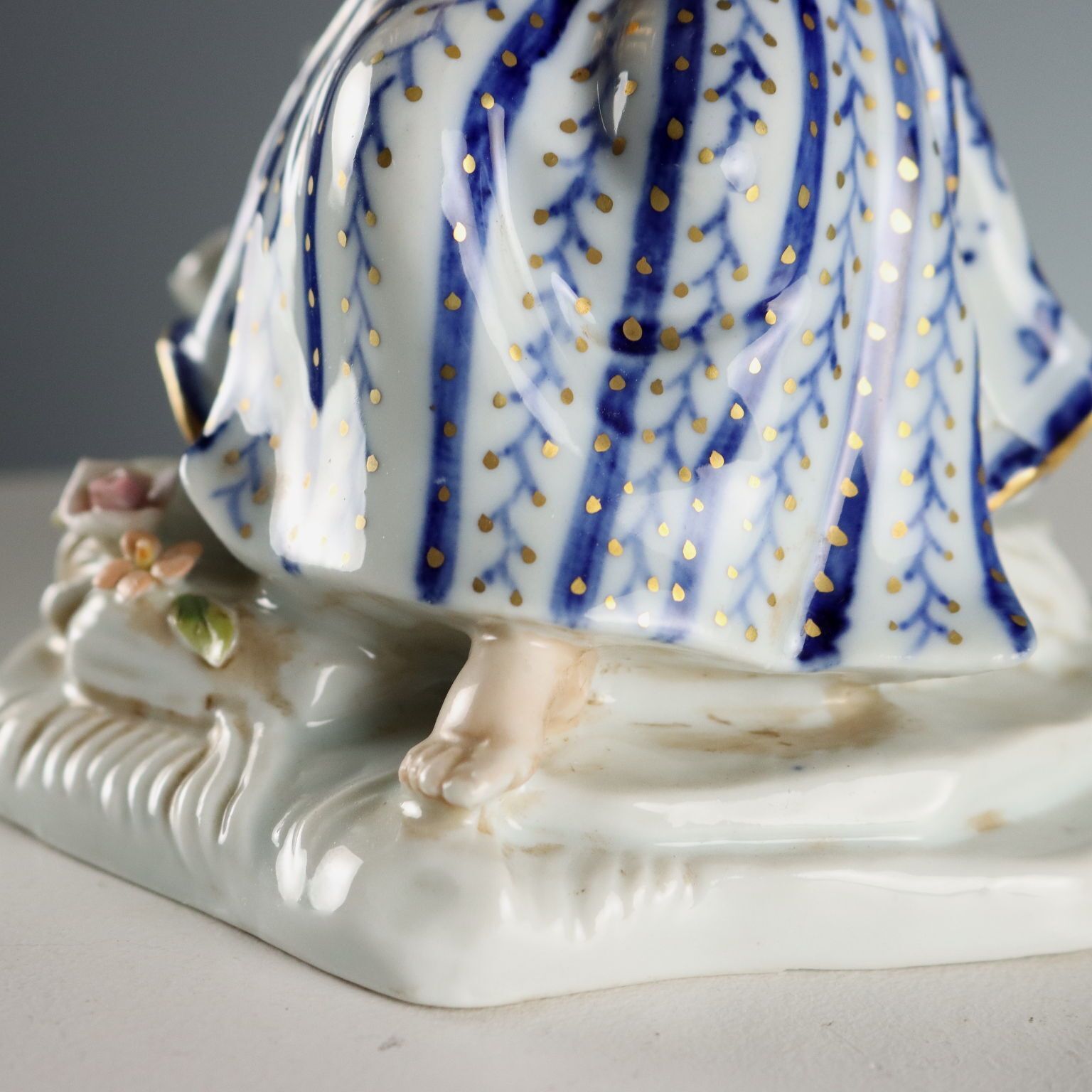 Antieke beeldjes Capodimonte porselein Italië 20e eeuw photo Woonaccessoires