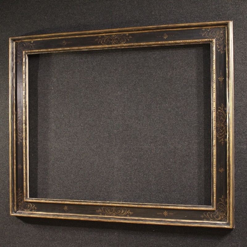 photo for sale Cadre toscan laqué, peint et doré, XXe siècle