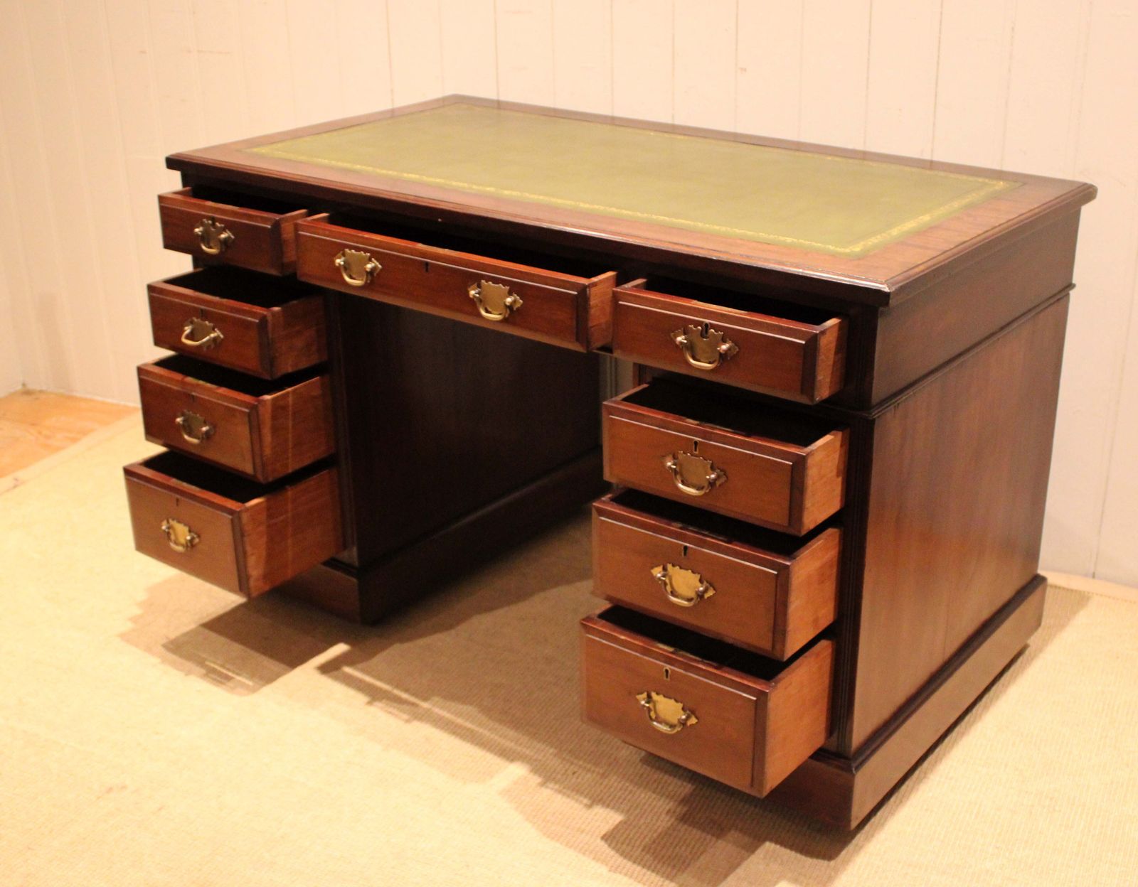 Edwardian Walnut Pedestal Desk photo 925.0