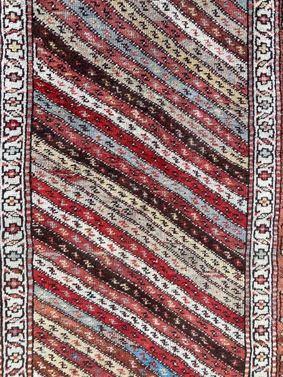 photo buy Antiek Koerdisch loper 2,63m x 1,09m