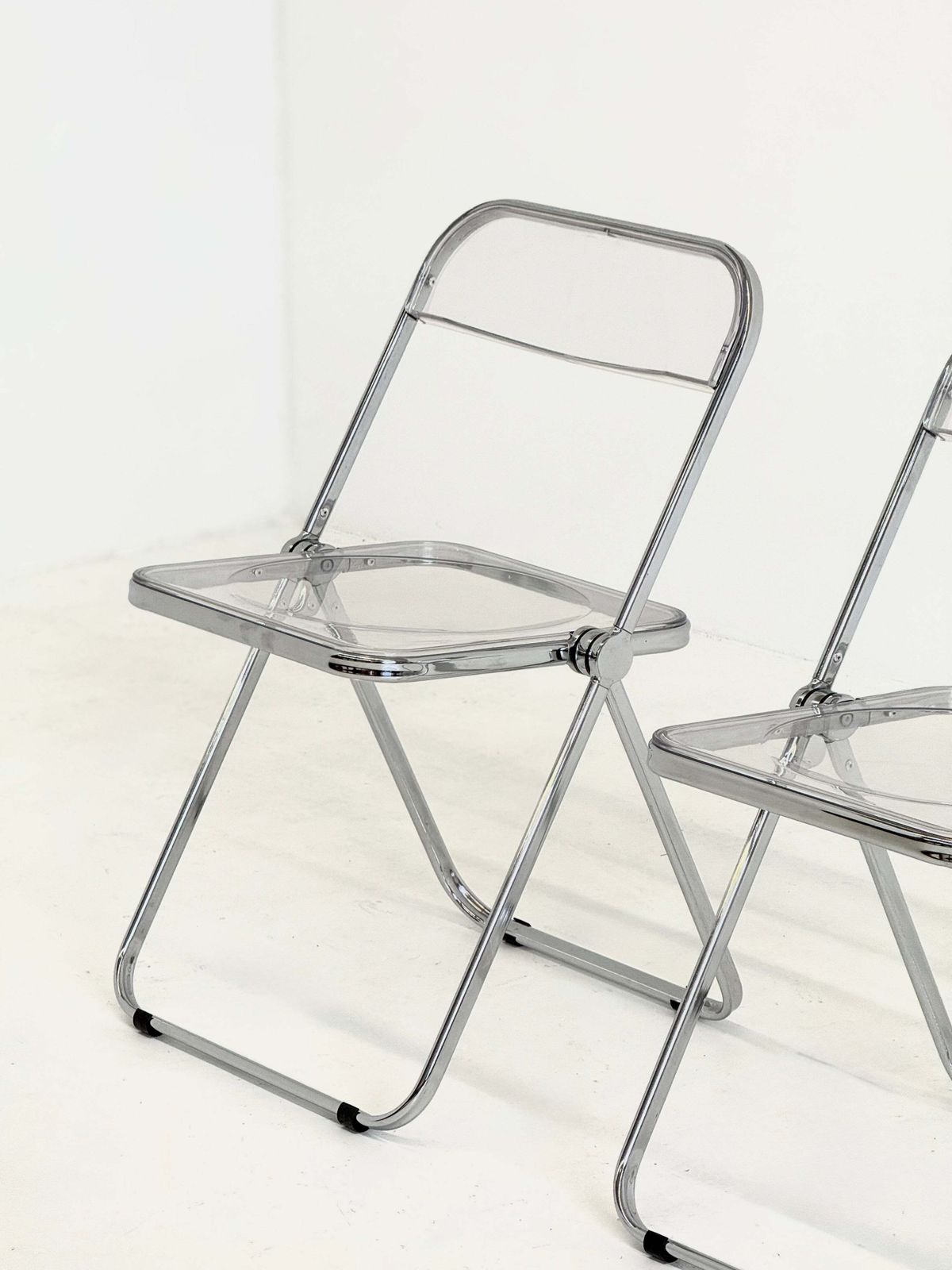 Set Of 2 Plia Folding Chairs By Giancarlo Piretti For Anonima Castelli