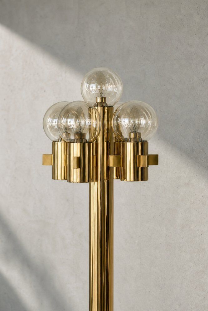 Mid-Century Scandinavian Modern sculptural gouden vloerlamp van Hans Agne Jakobsson voor Hans Agne Jakobsson AB, jaren 1970 photo furniture