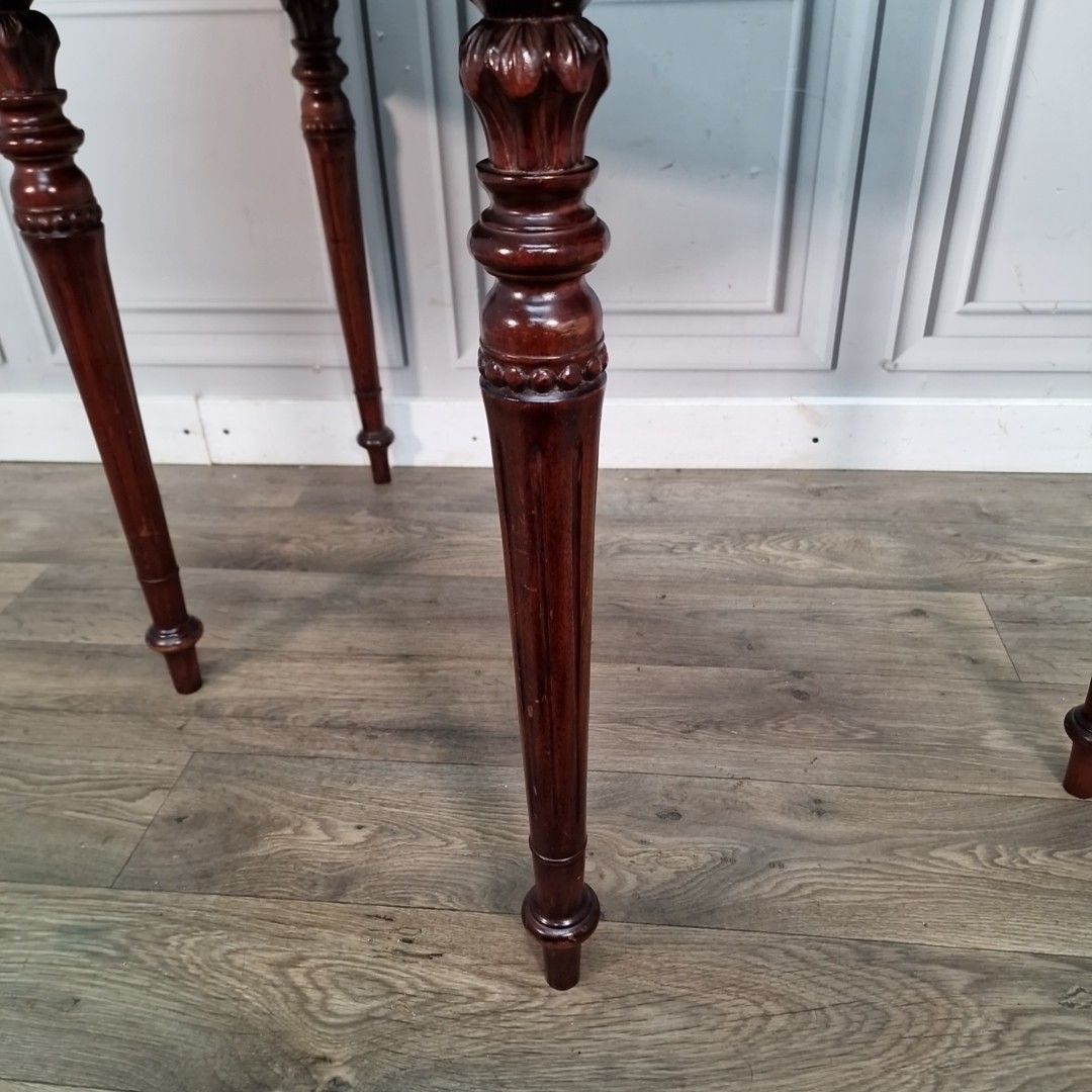 photo vintage Antique Style Console Table Mahogany Demi Lune Side Hall – Inlaid Top & Carved