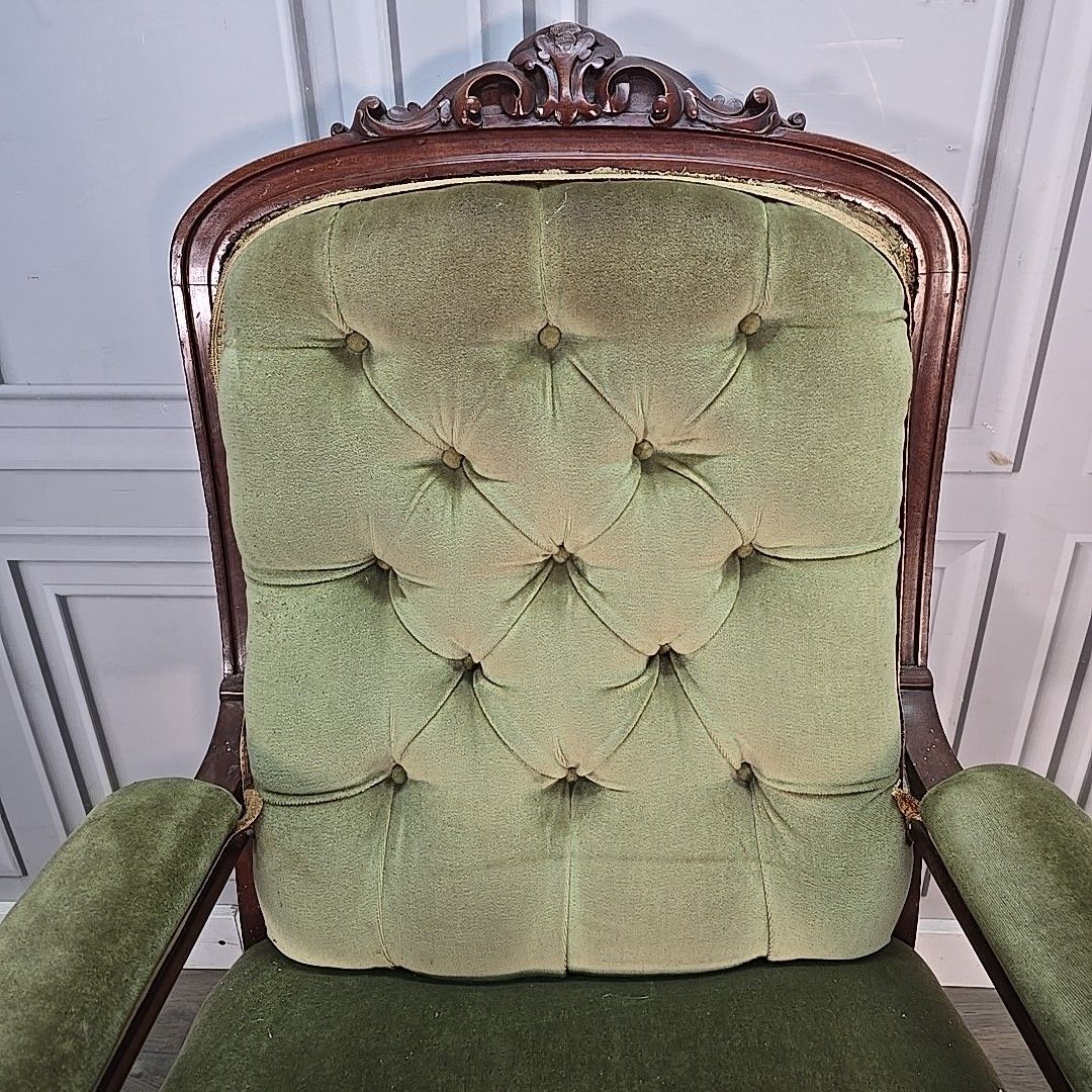 Antique Victorian Upholstered Armchair Solid Hardwood Button Back Nursing Chair photo vinterior