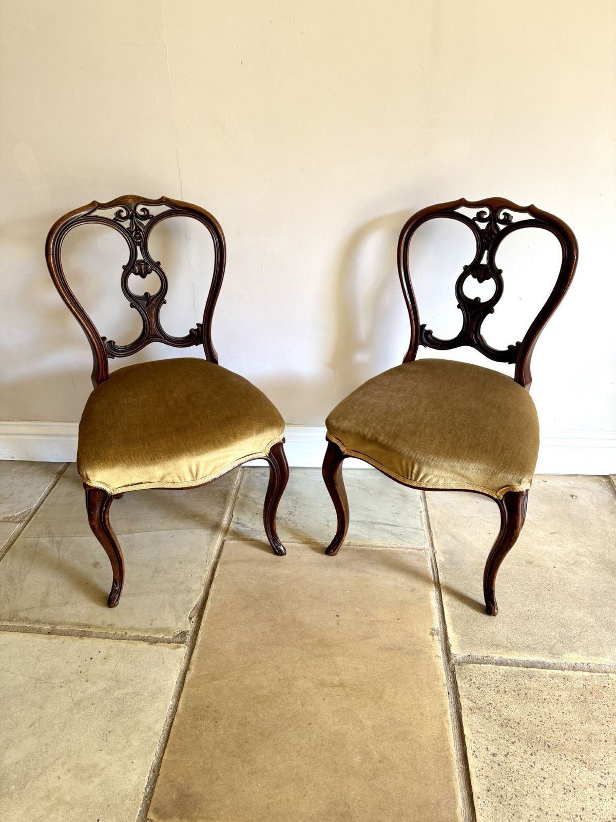 Elegant Quality Set Of Six Antique Carved Walnut Dining Chairs photo buy