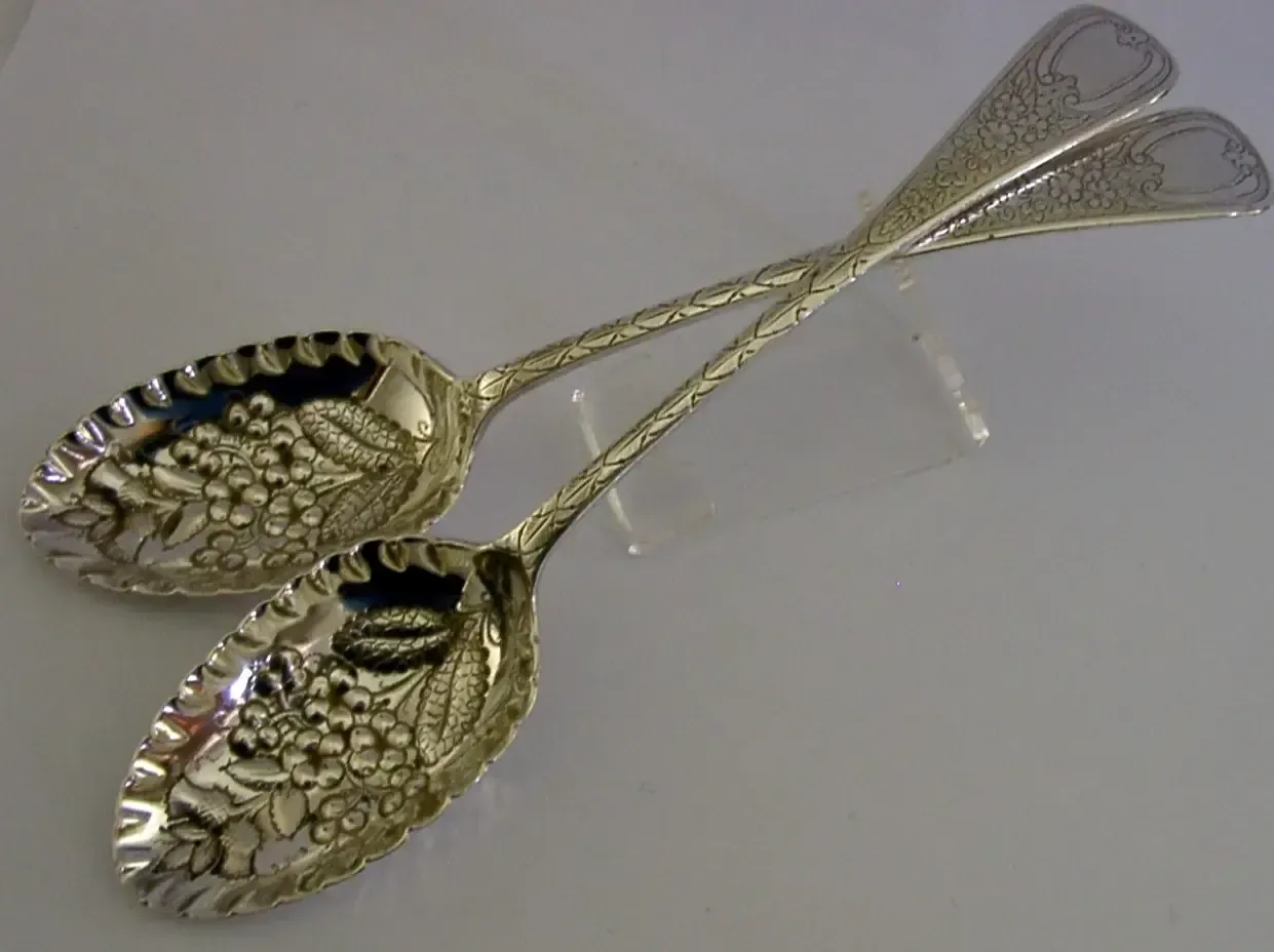 146g Thistle Rose Shamrock Victoriaans Sterling Zilver Opscheplepels 1891 photo for sale