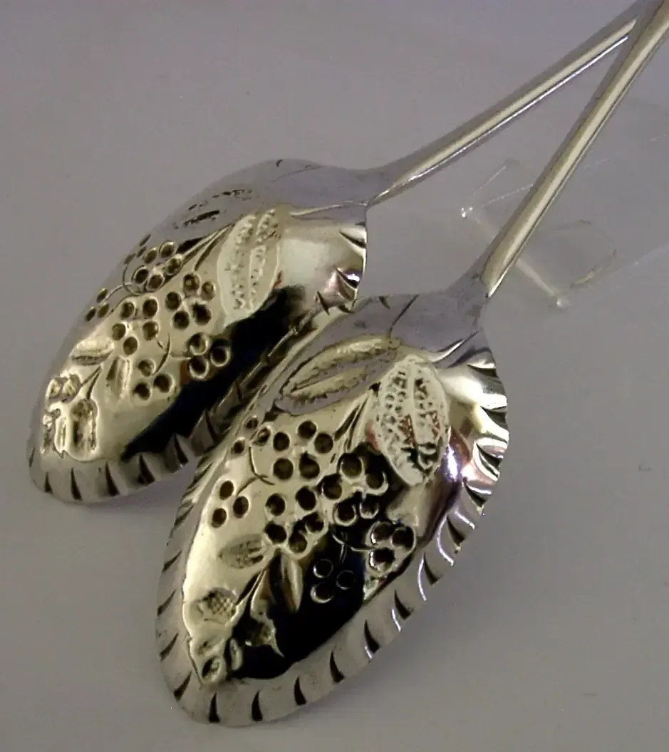 146g Thistle Rose Shamrock Victoriaans Sterling Zilver Opscheplepels 1891 photo vinterior