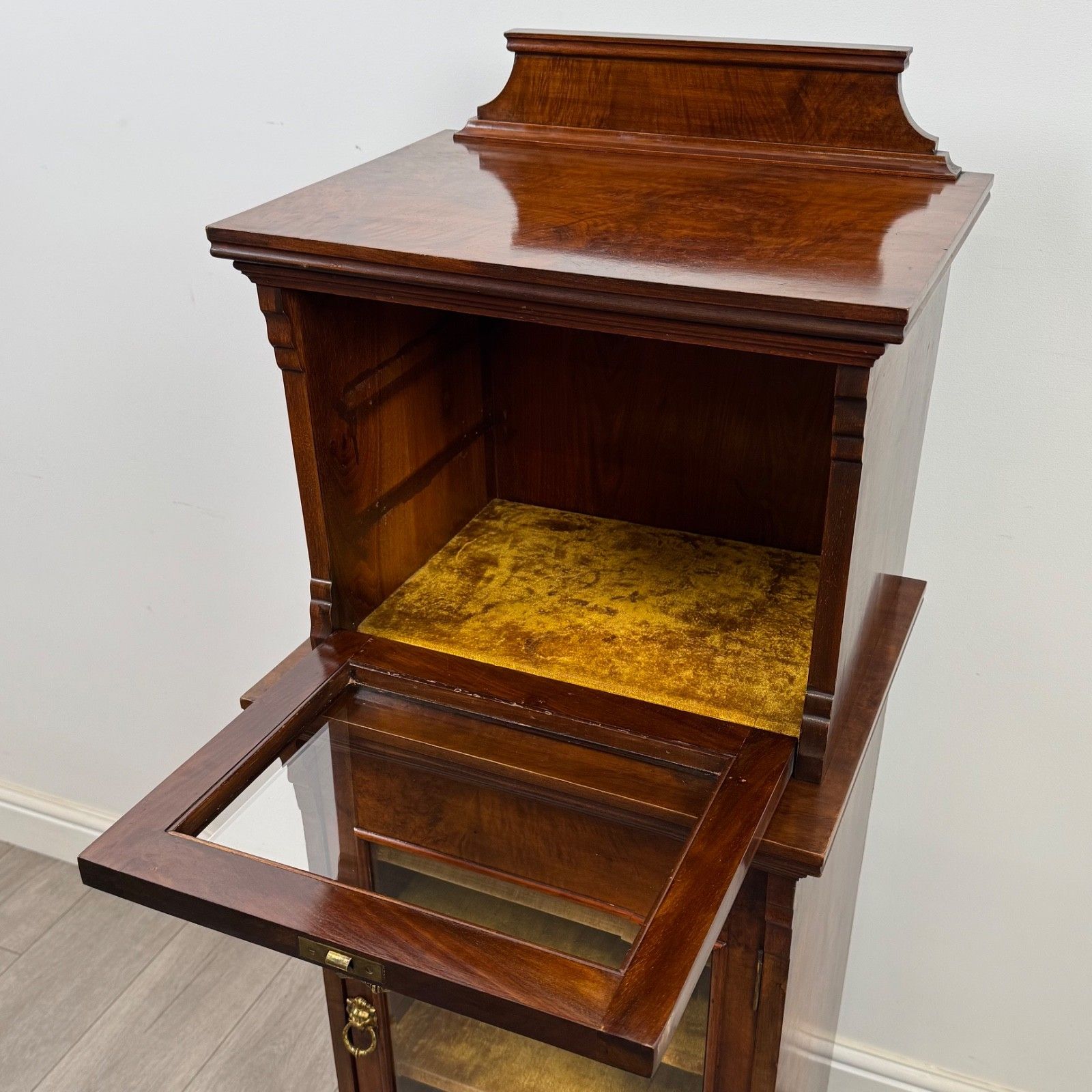 Furniture Antique 19th Century Narrow Display Cabinet In Walnut ( Af 5651 ) photo