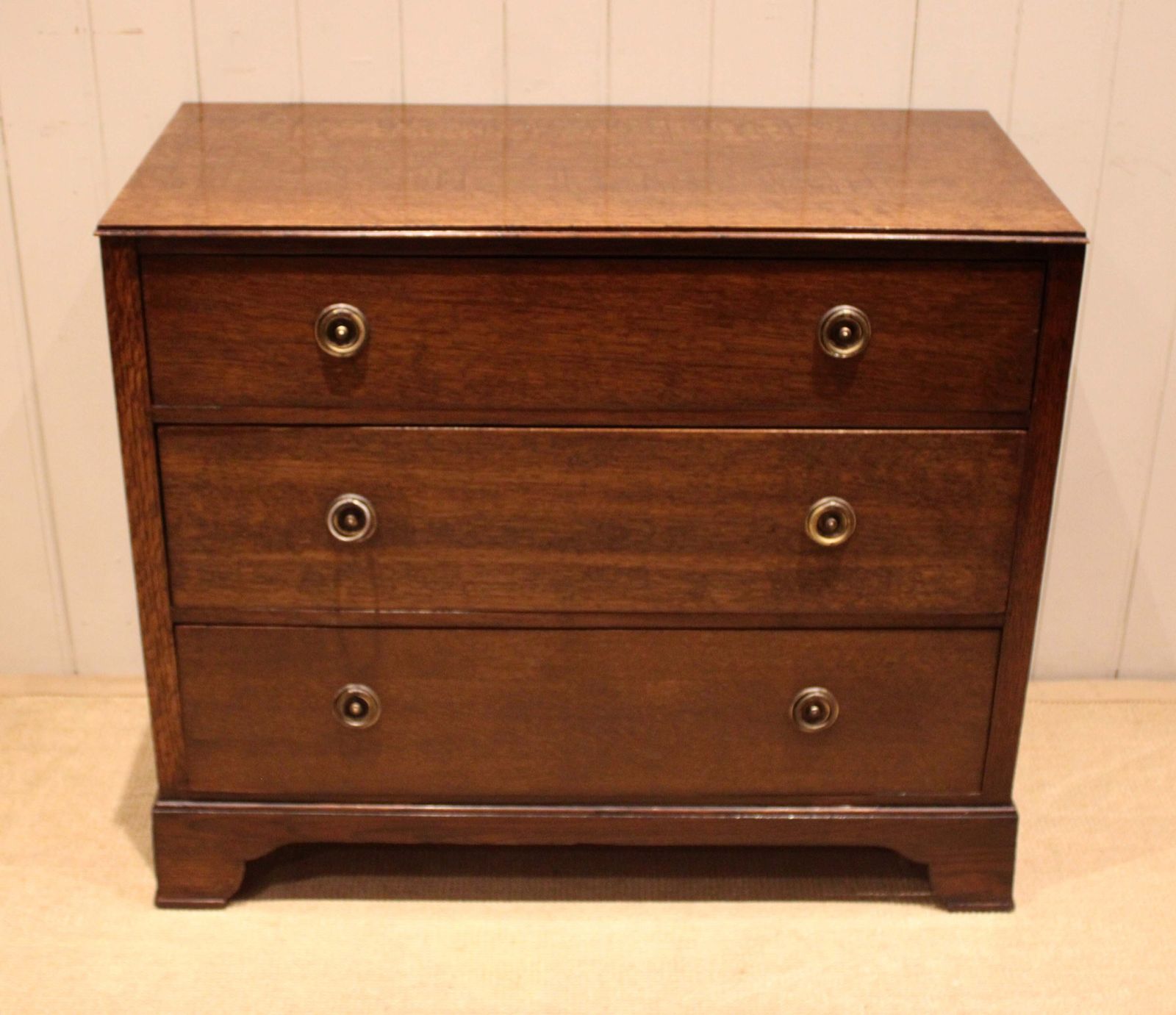 Early 20th Century Oak Chest Of Drawers