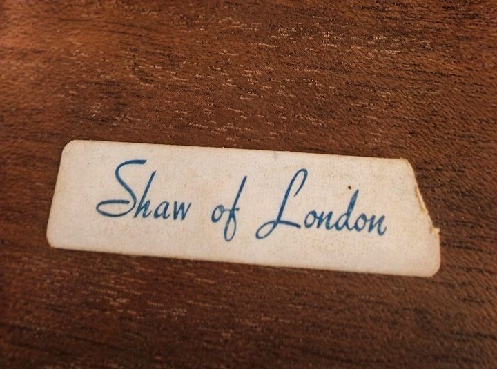 photo furniture Rare Shaw Of London Leather Top Table Mahogany Drop Leaf Regency