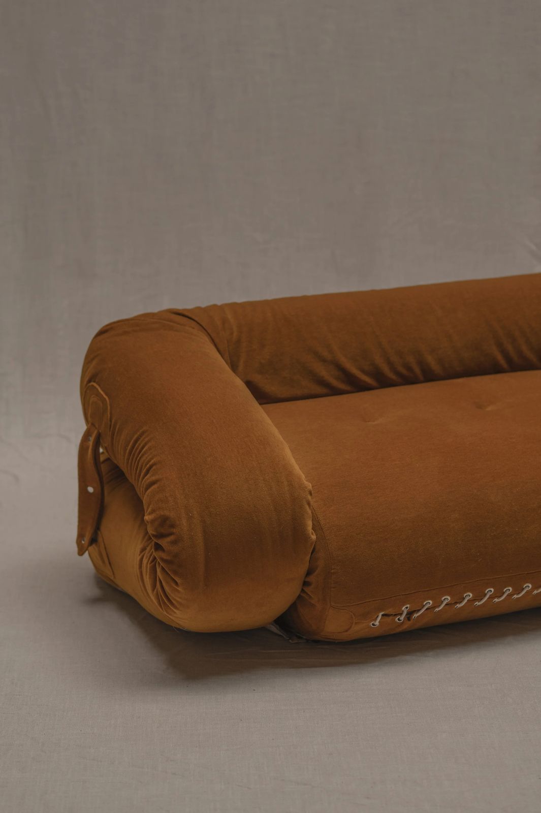 Anfibio Three Seater Sofa By Alessandro Becchi For Giovannetti — 1970s photo vinterior