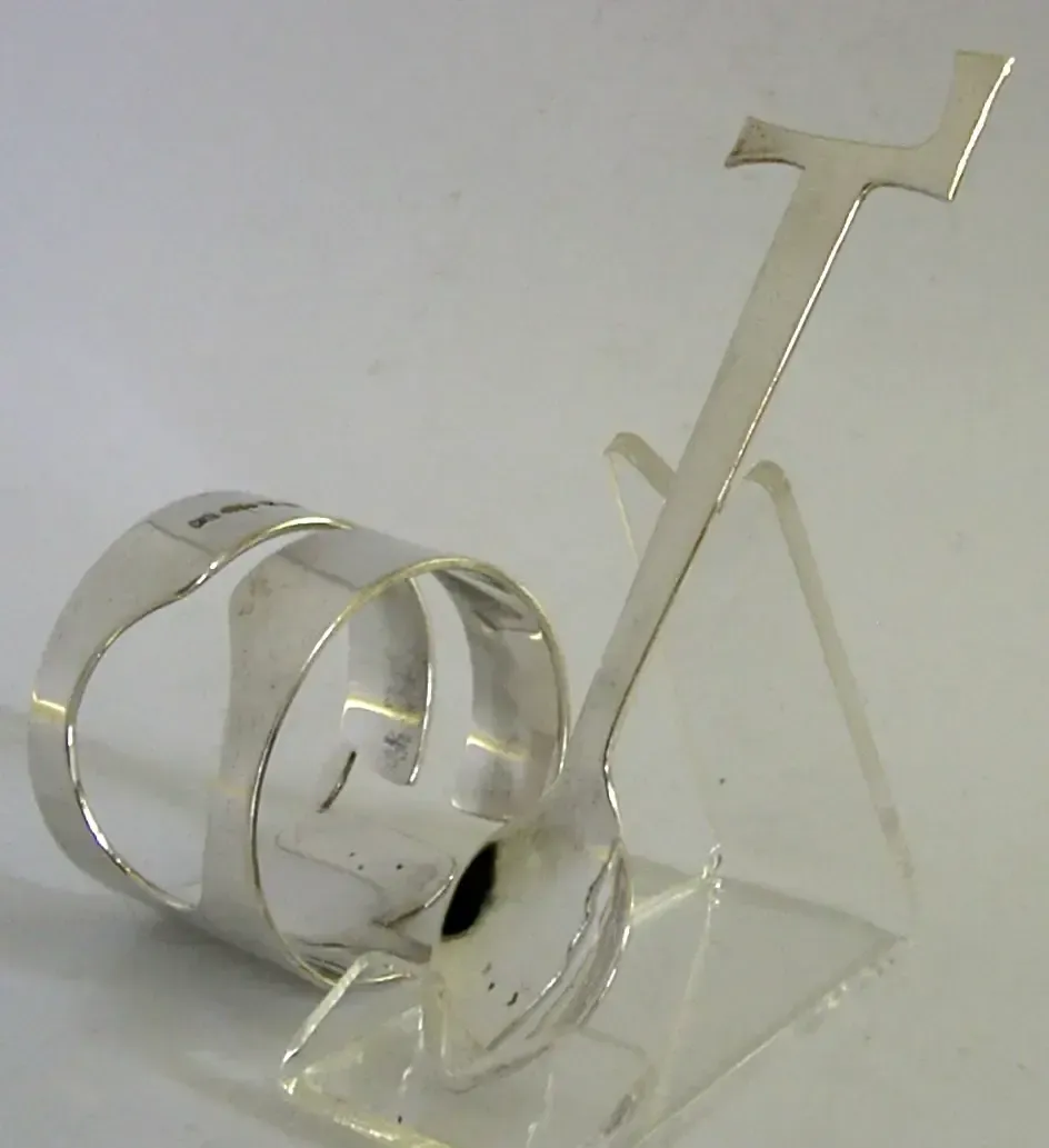 Heavy 71g 'L' Pierced Napkin Ring & 'L' Spoon Cut From It 2000 Superb Design photo 165.0