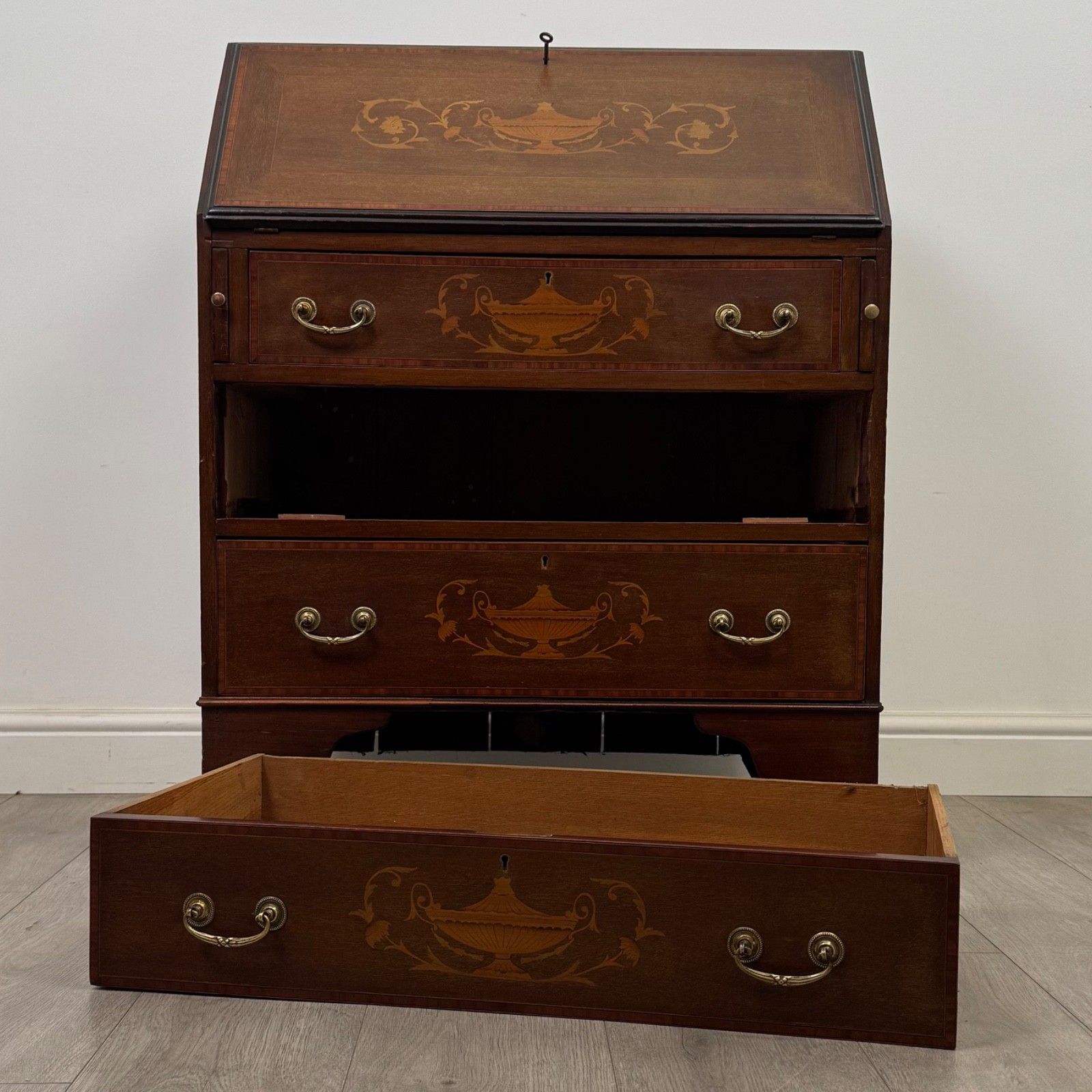 495.0 Antique 20th Century Inlaid Edwardian Bureau In Mahogany ( Af 5689 ) photo
