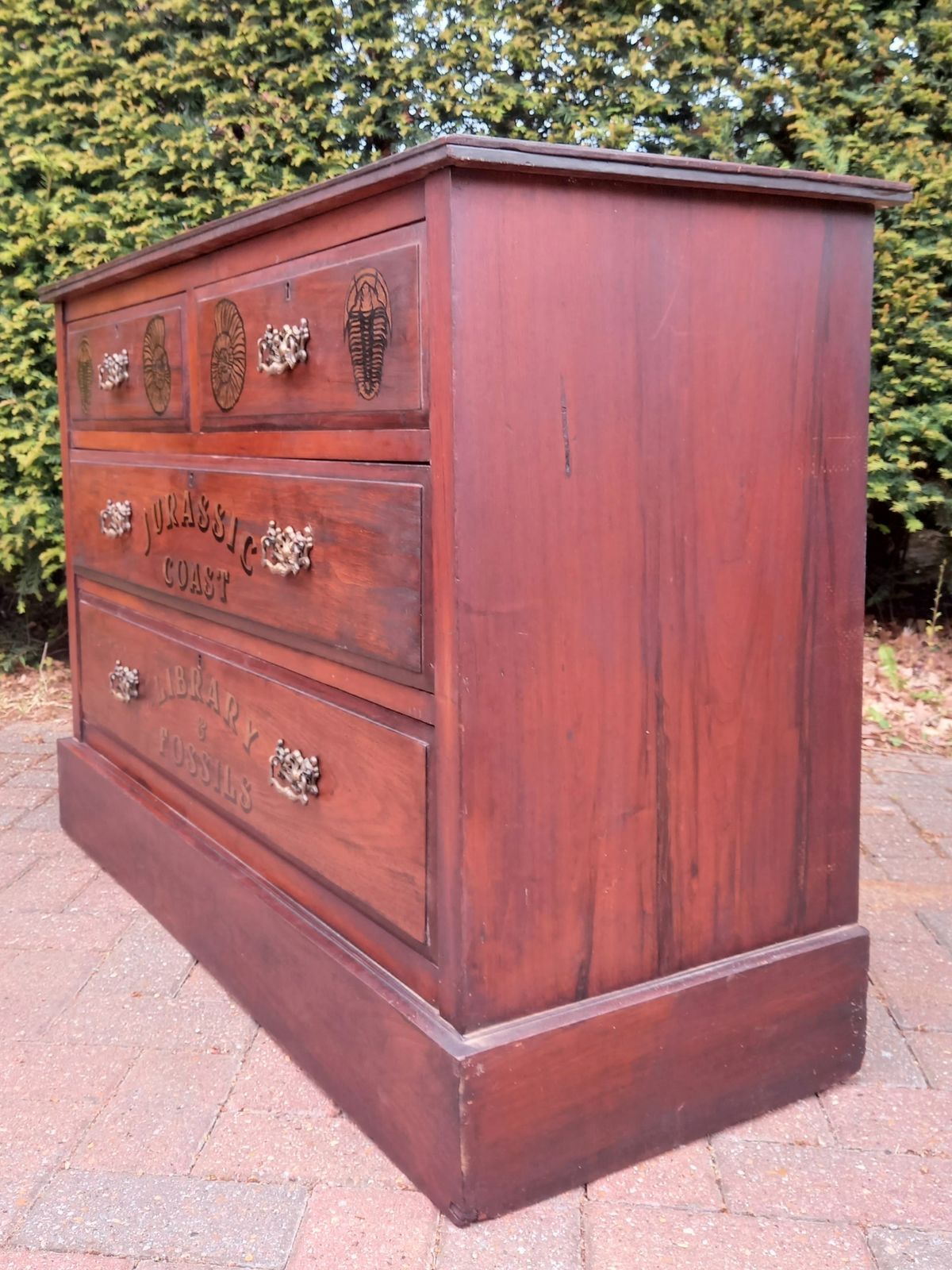 Antique Mahogany Chest Of Drawers photo 385.0