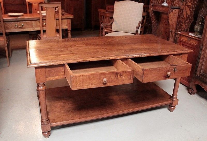 Early 20th Century Oak Drapery Table photo furniture