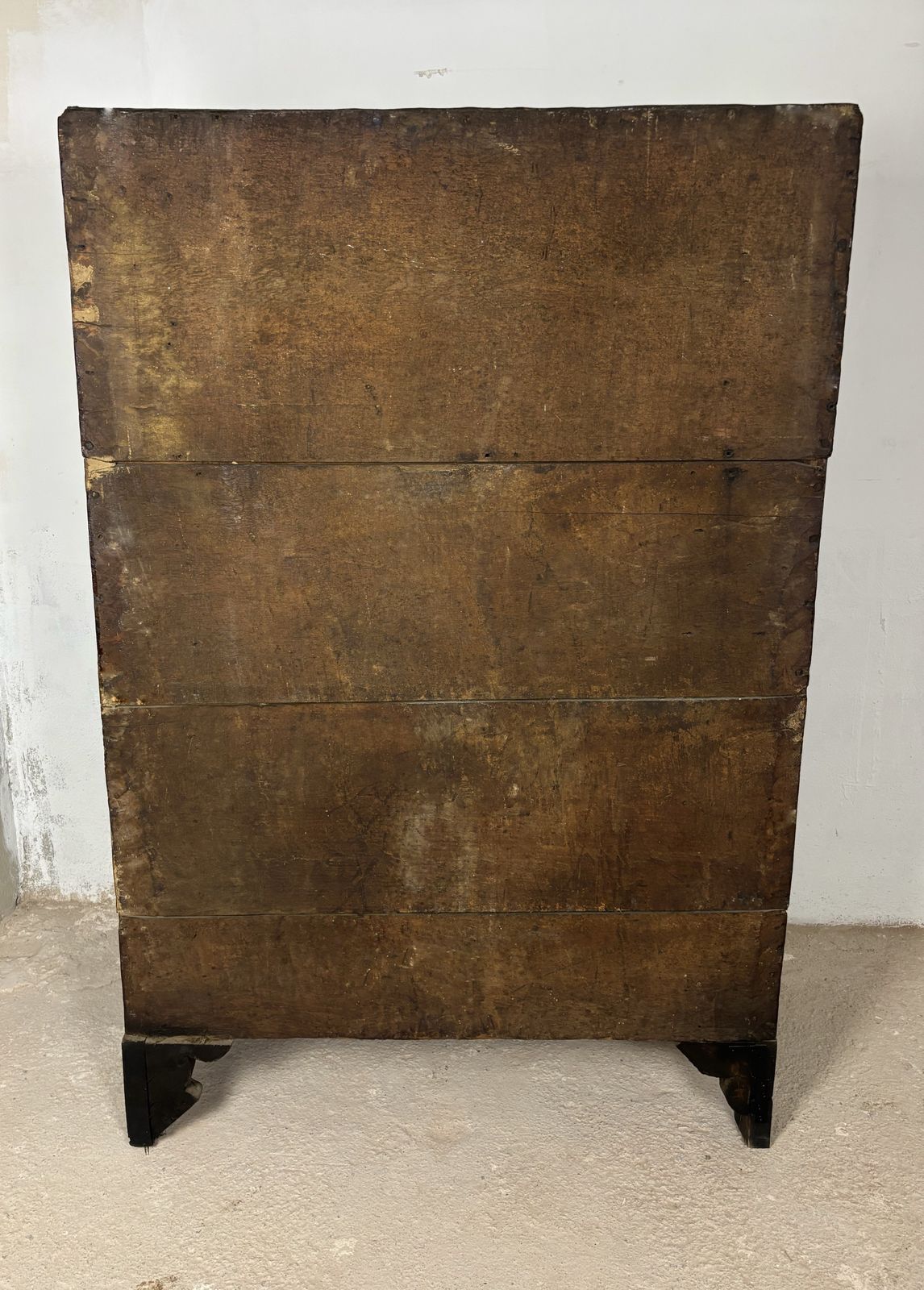 photo furniture Antique Spanish Rustic Cabinet In Solid Oak, 18th Century